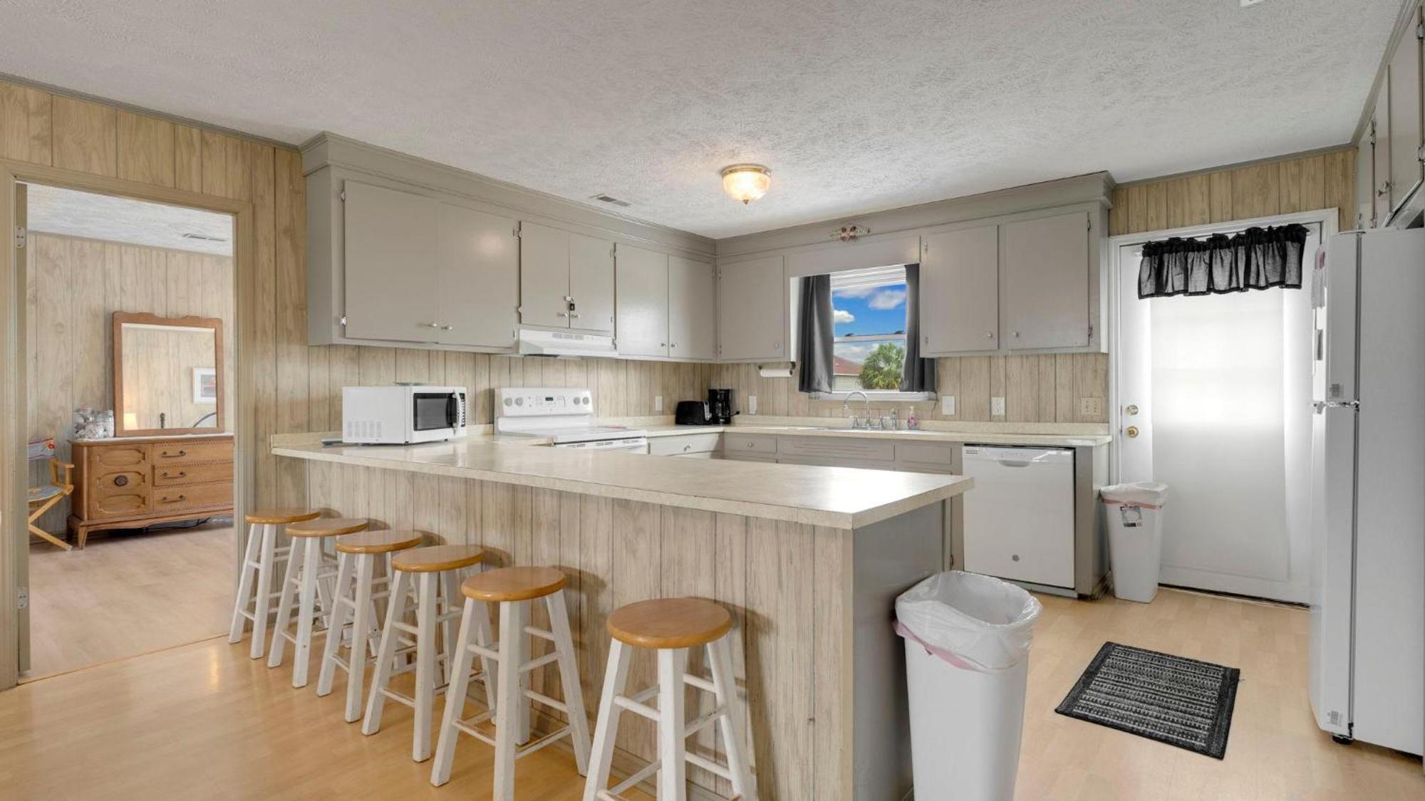 Dreams - 3rd Row - Cherry Grove Section Holiday home Myrtle Beach