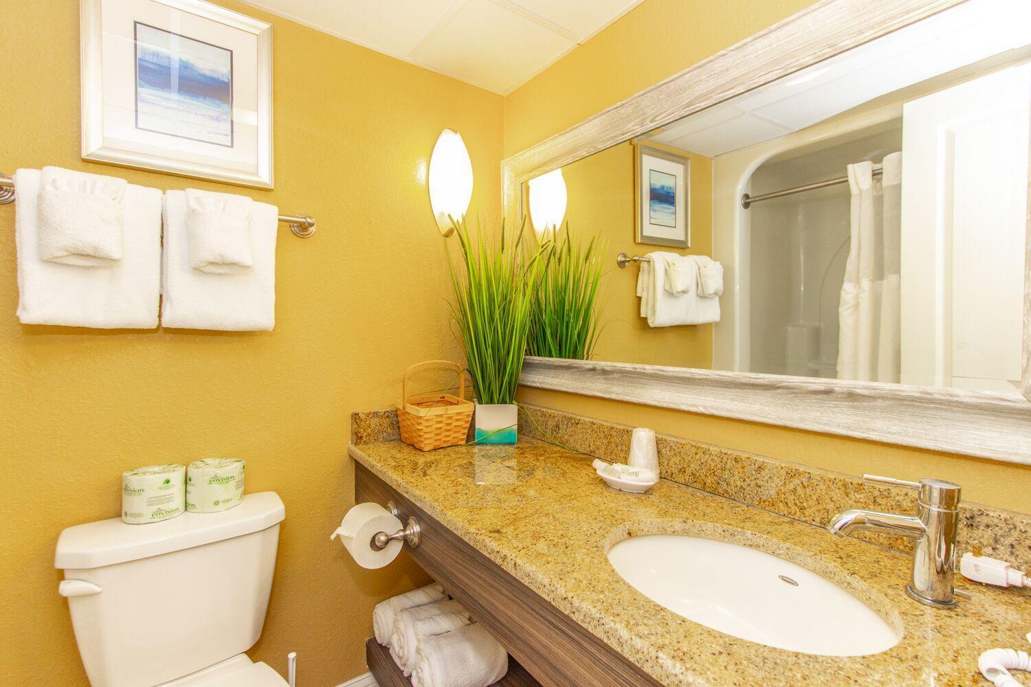 Holiday home Oceanfront Caravelle 1512 And1513! Sleeps 8! Private Entrances!