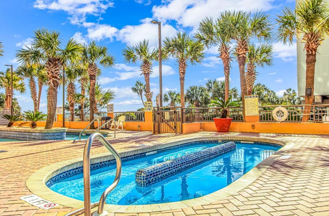 Oceanfront Caravelle 1512 And1513! Sleeps 8! Private Entrances! Myrtle Beach