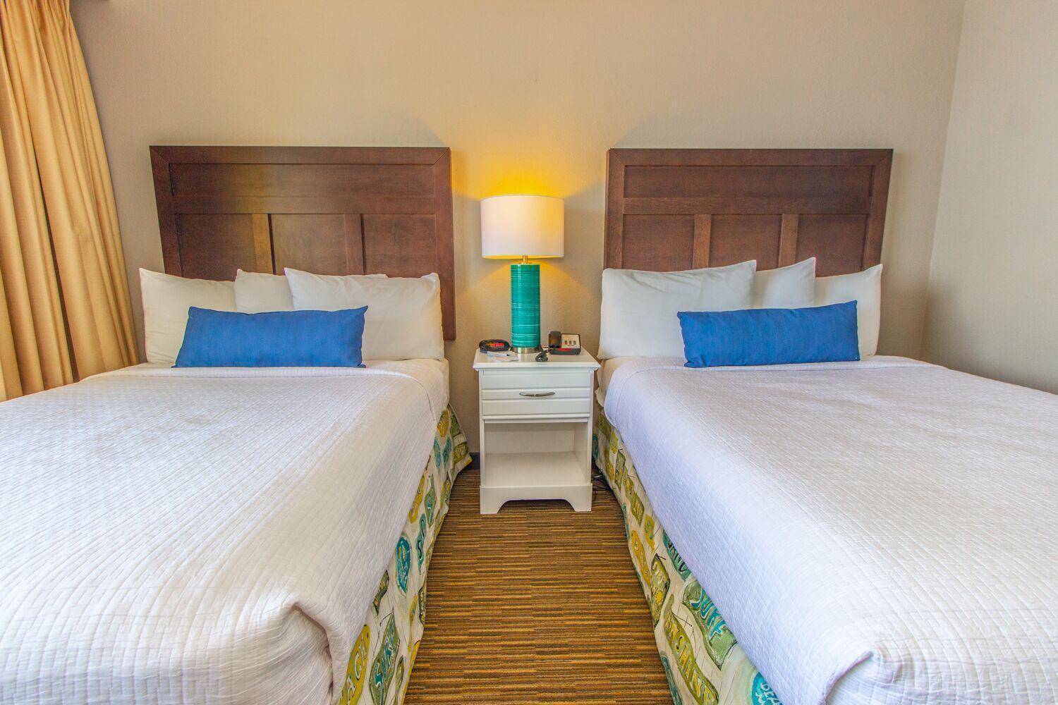 Oceanfront Caravelle 1512 And1513! Sleeps 8! Private Entrances! Holiday home