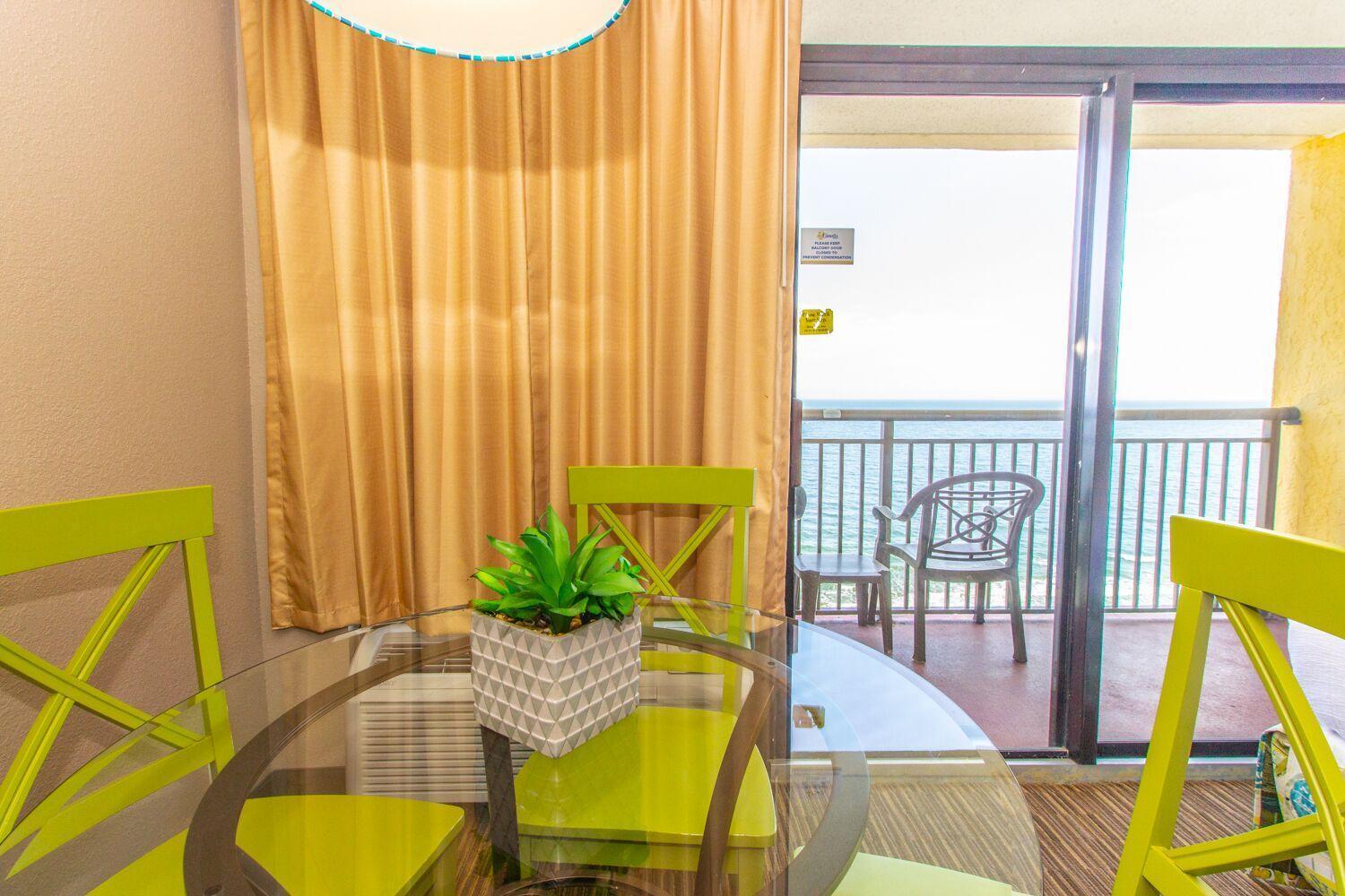 Oceanfront Caravelle 1512 And1513! Sleeps 8! Private Entrances! * Myrtle Beach