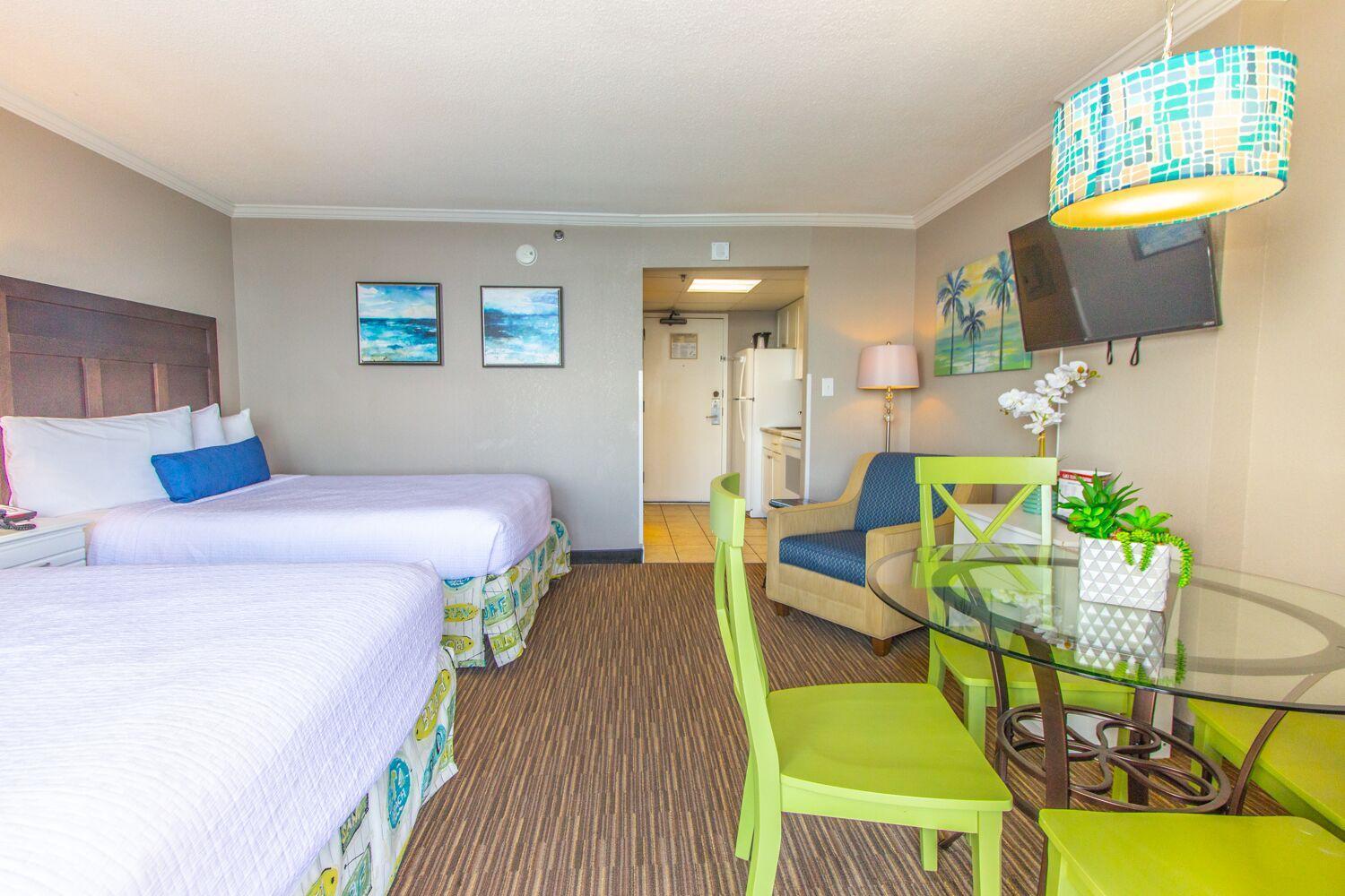 Oceanfront Caravelle 1512 And1513! Sleeps 8! Private Entrances! Holiday home