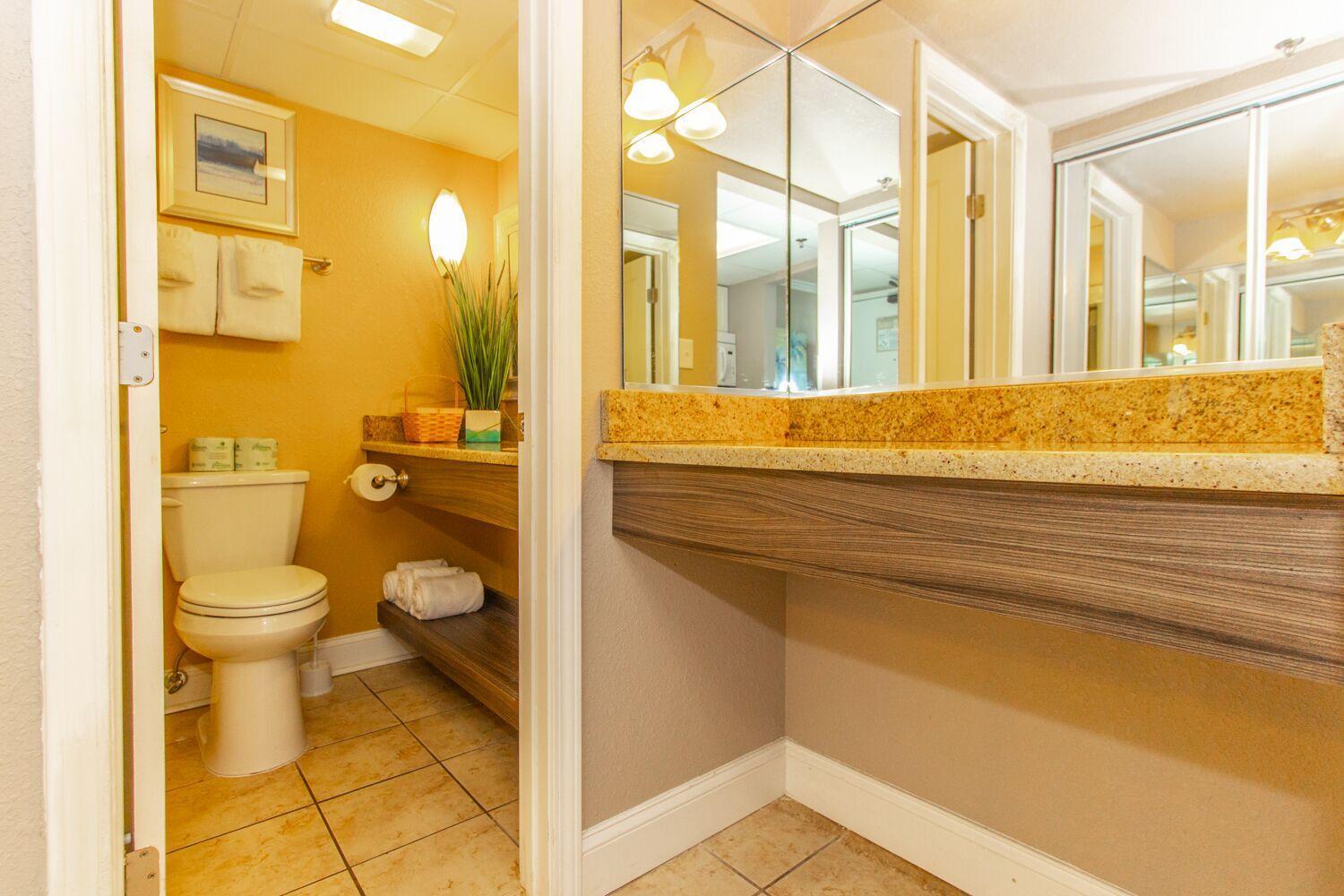 Oceanfront Caravelle 1512 And1513! Sleeps 8! Private Entrances! Myrtle Beach