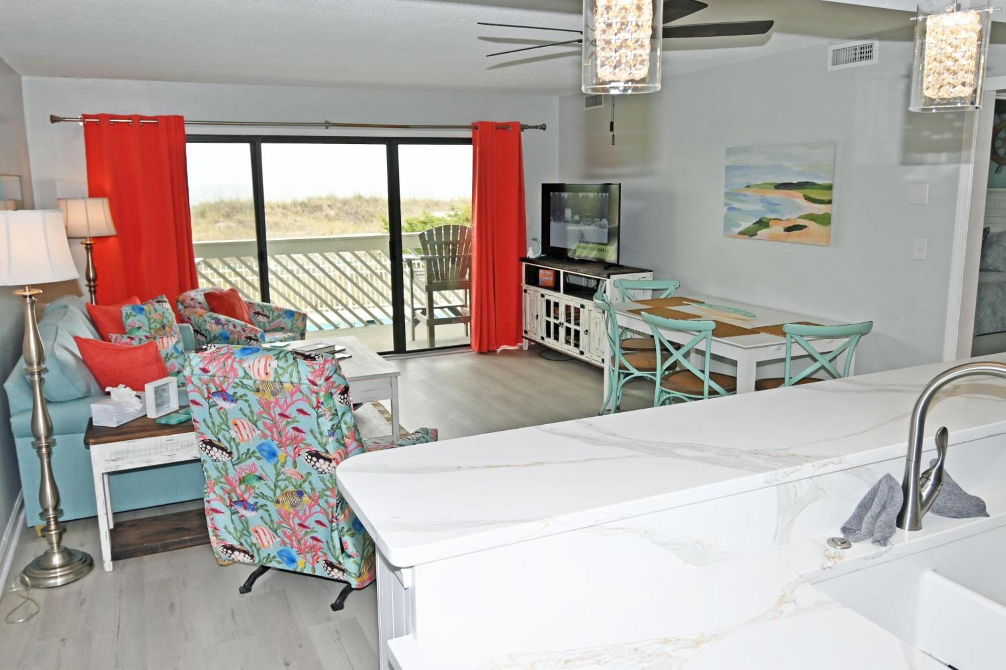 Ocsh105 Ocean Shores Oceanfront 3br/2b Condo, Private Balcony * Myrtle Beach