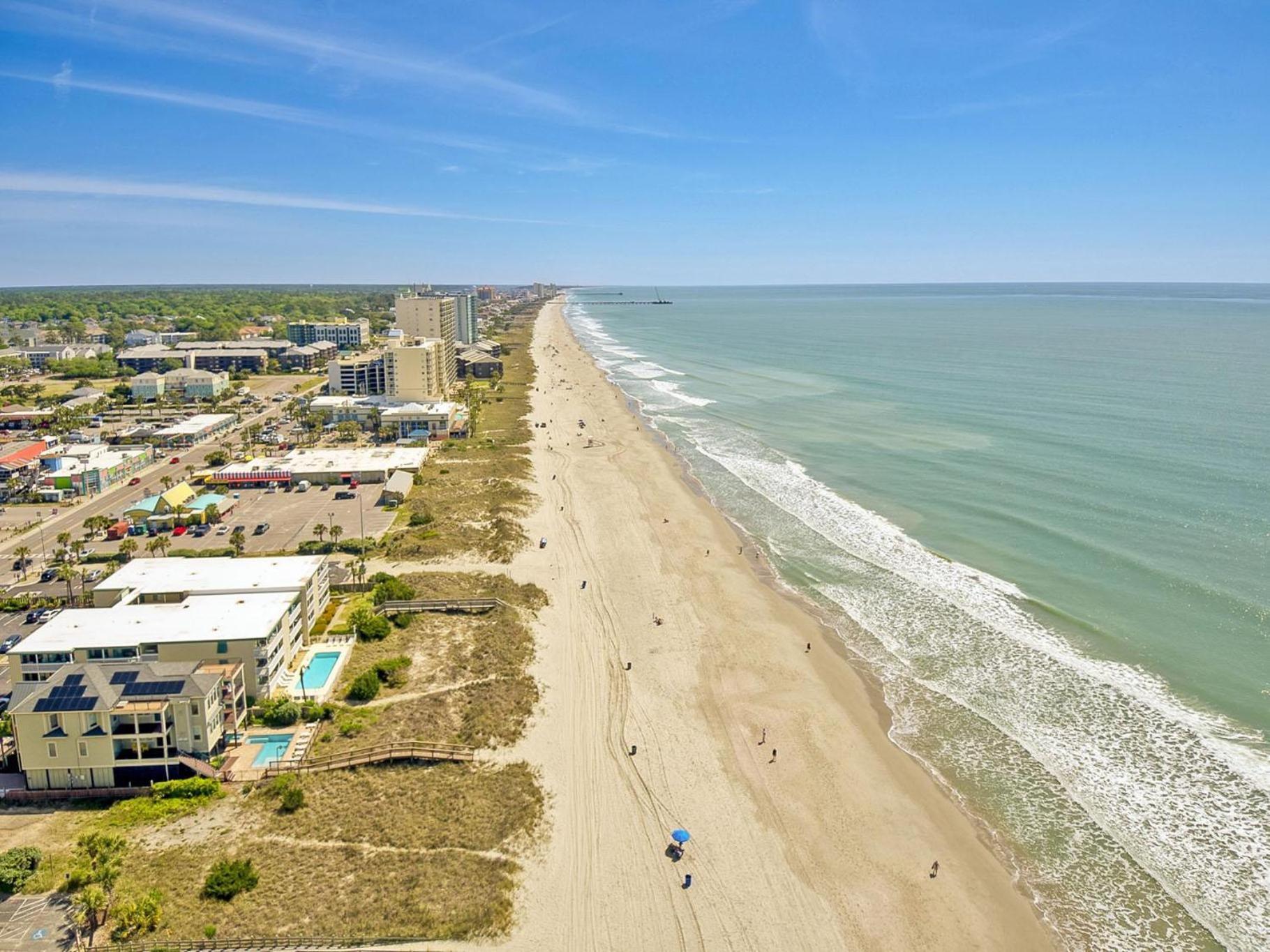 Holiday home Ocsh105 Ocean Shores Oceanfront 3br/2b Condo, Private Balcony Myrtle Beach