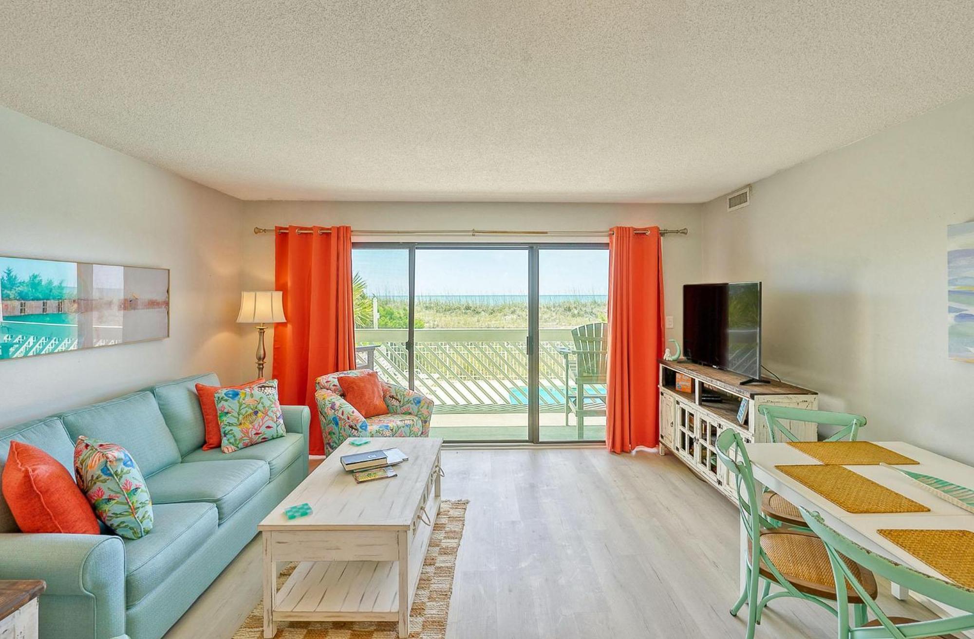 Ocsh105 Ocean Shores Oceanfront 3br/2b Condo, Private Balcony