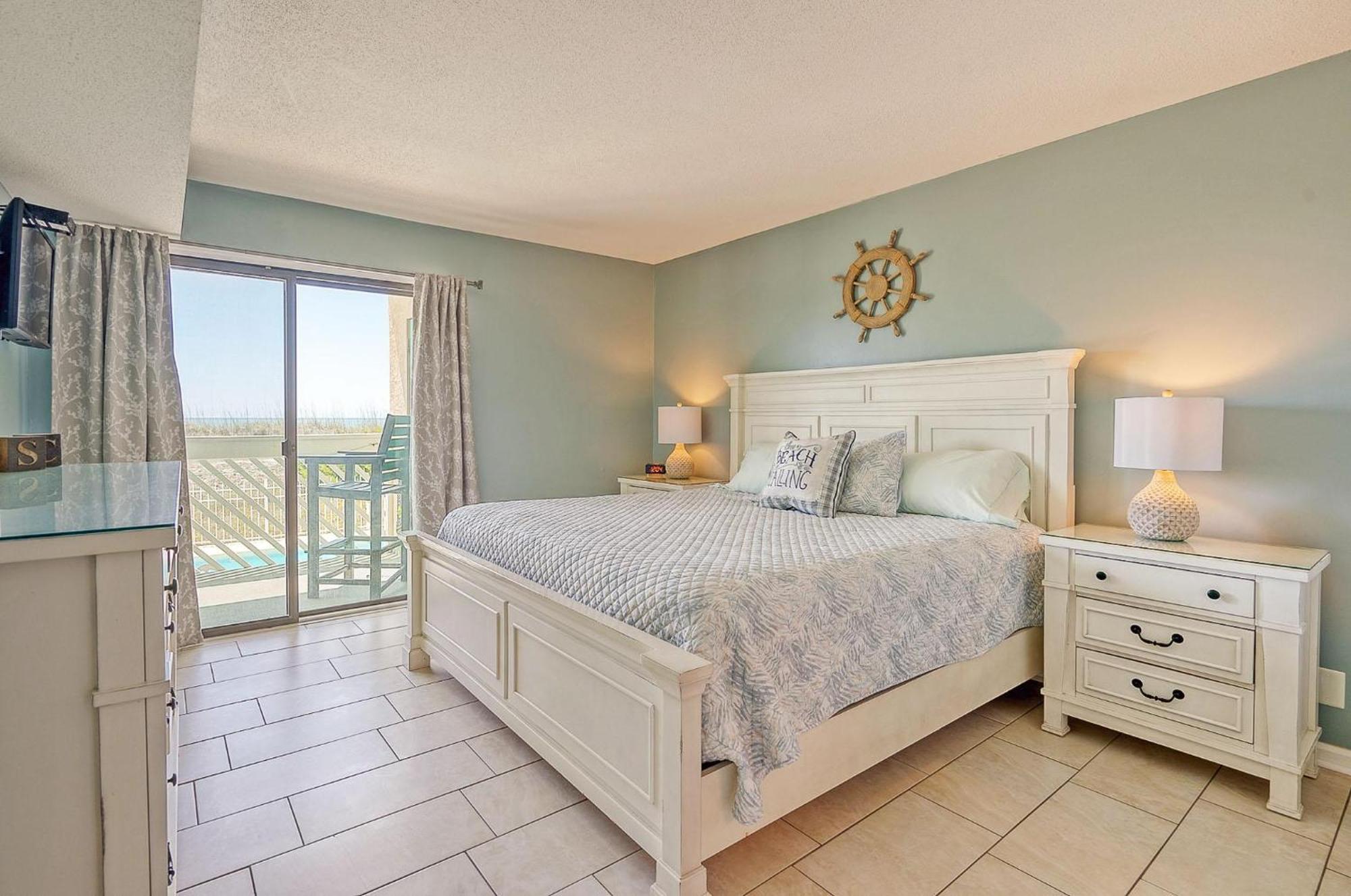 Holiday home Ocsh105 Ocean Shores Oceanfront 3br/2b Condo, Private Balcony *