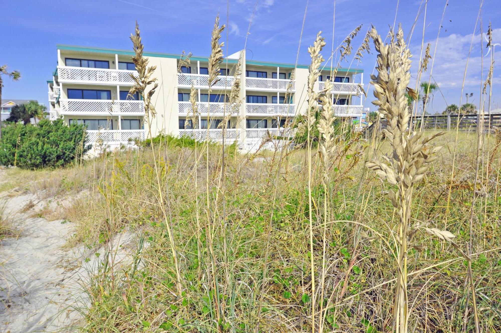 Ocsh105 Ocean Shores Oceanfront 3br/2b Condo, Private Balcony * Myrtle Beach