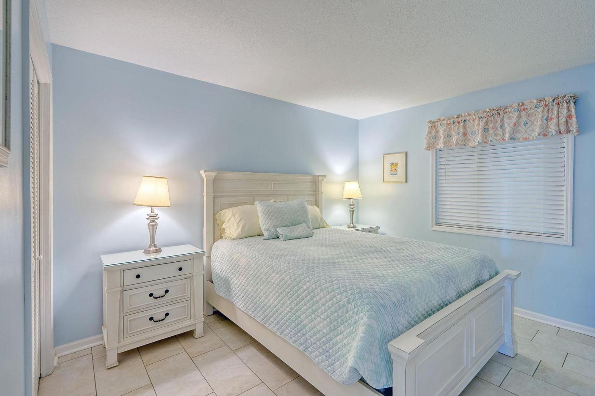 Ocsh105 Ocean Shores Oceanfront 3br/2b Condo, Private Balcony Holiday home Myrtle Beach