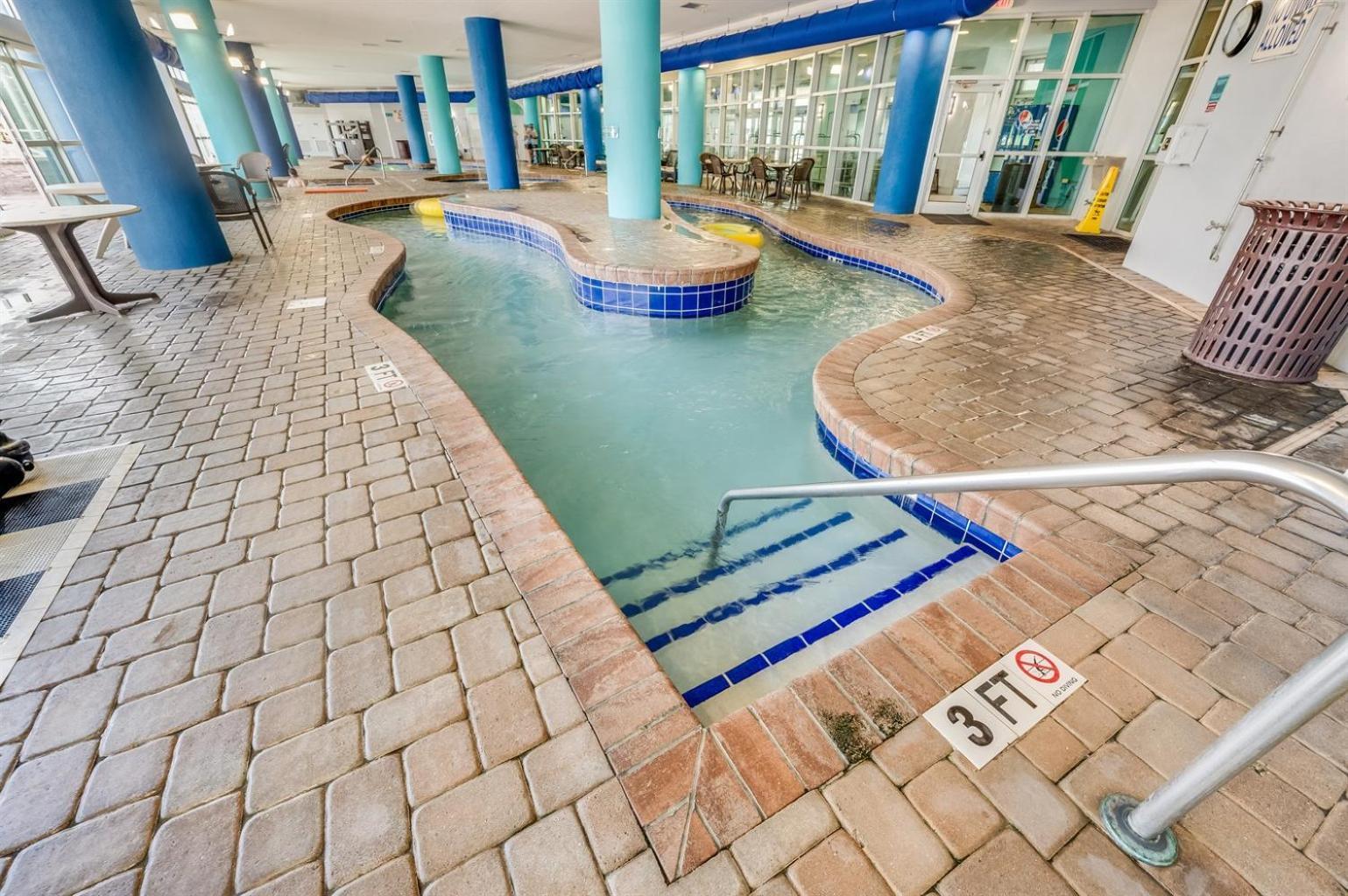 Apartment Oceanfront,heated Pools,boardwalk, Location,views!