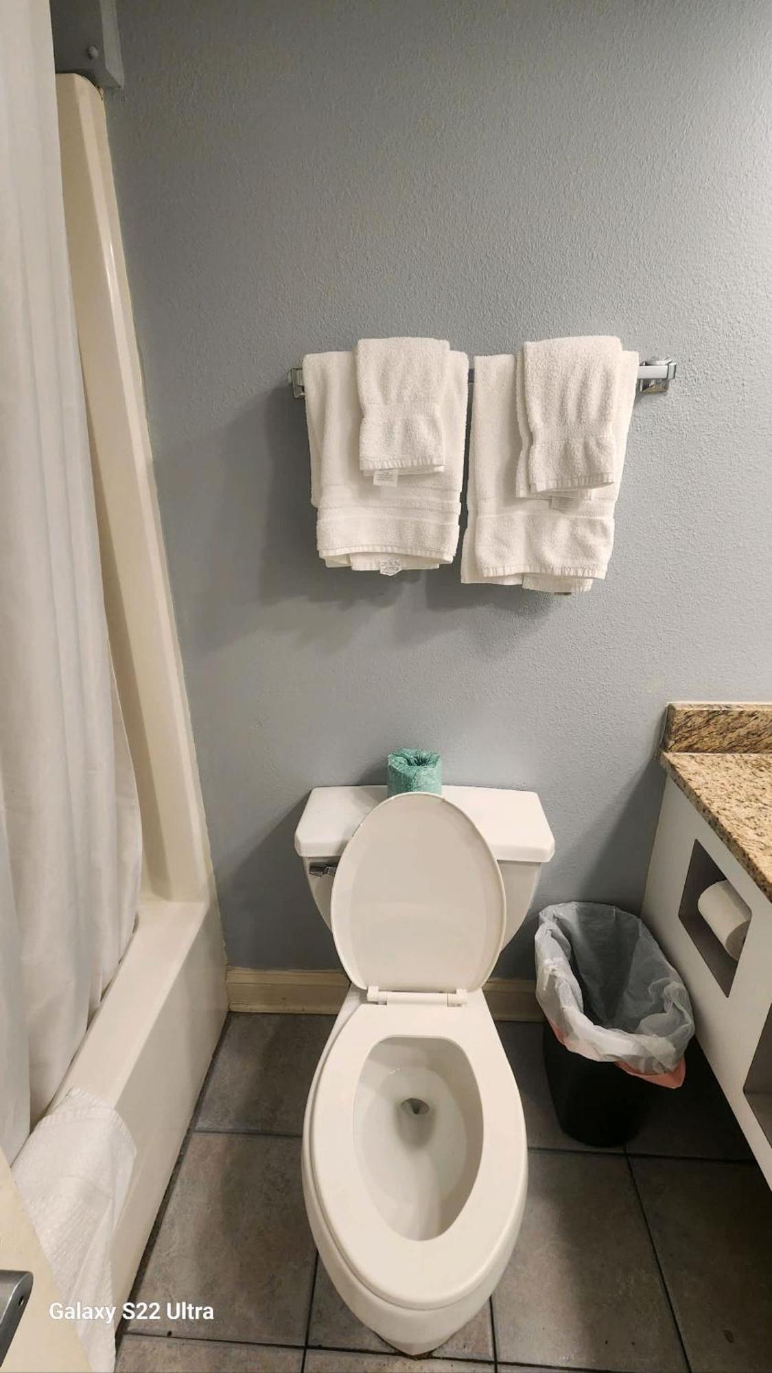 Apartment Oceanview Efficiency Dw1201