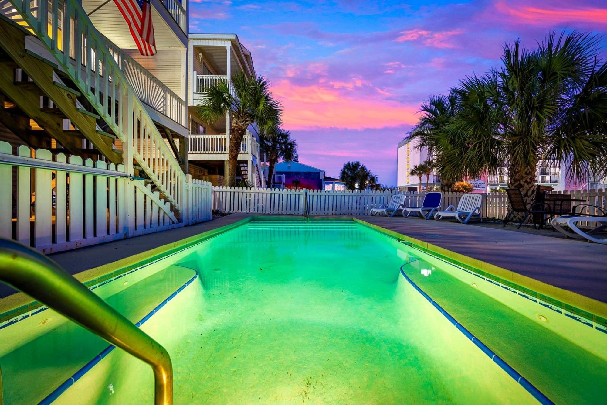 Sea Breeze Getaway-2nd Row In Surfside Holiday home Myrtle Beach