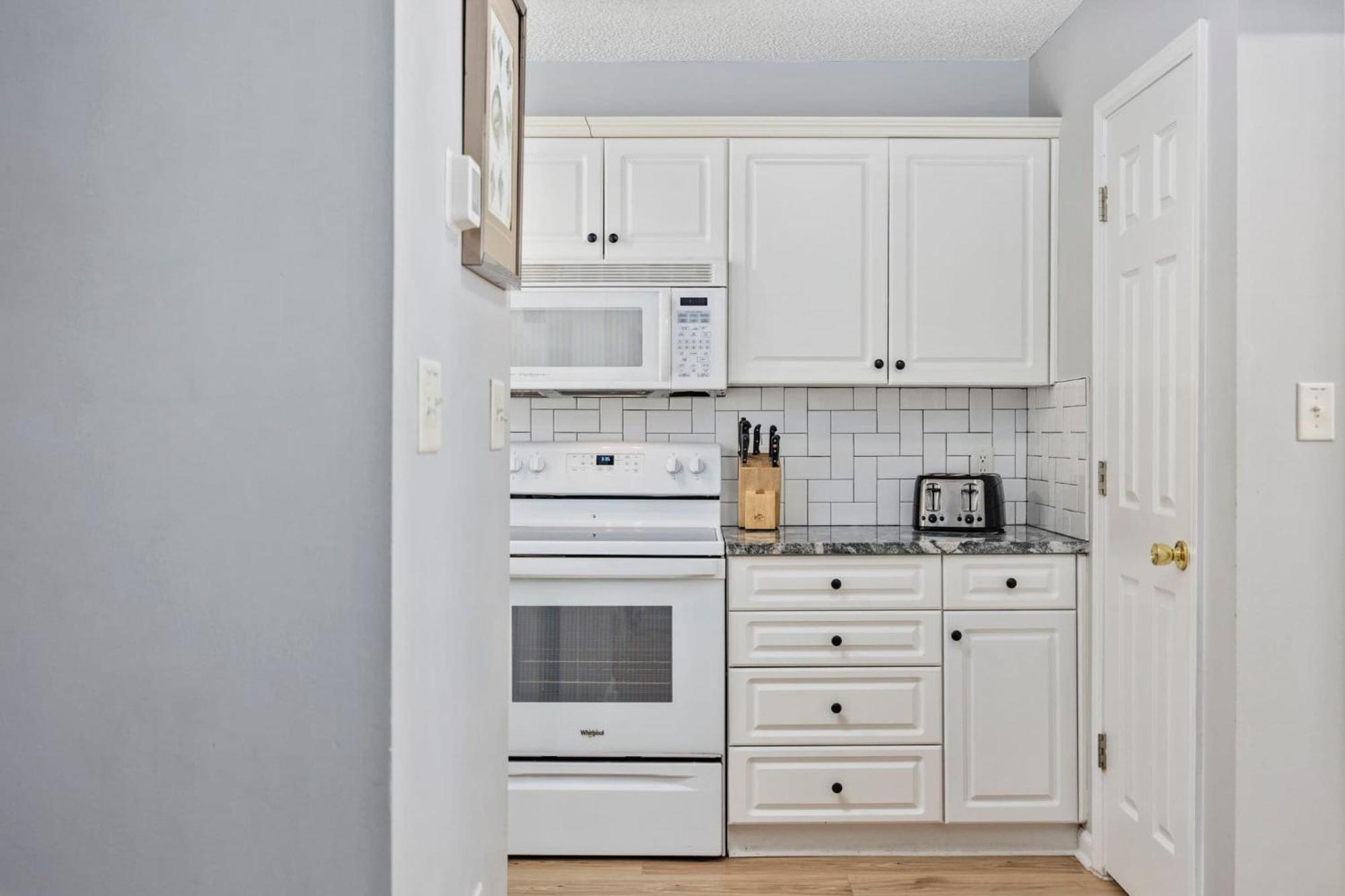 Sea Breeze Getaway-2nd Row In Surfside * Myrtle Beach