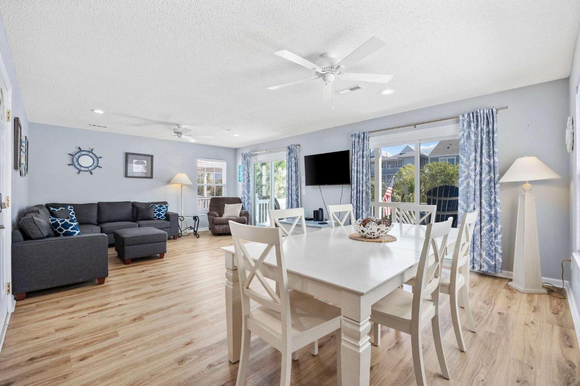 Sea Breeze Getaway-2nd Row In Surfside * Myrtle Beach