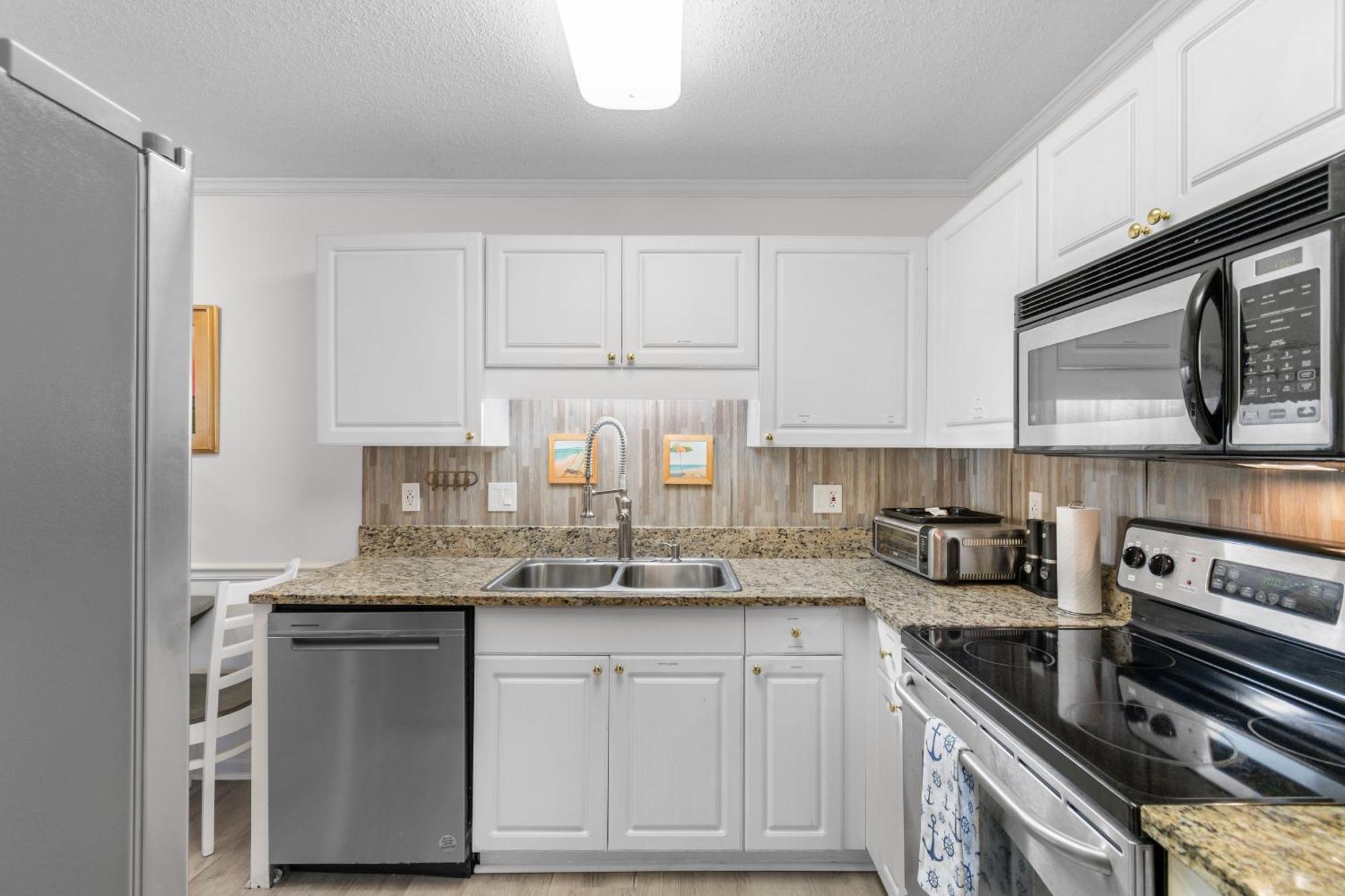 Apartment Charming In Savannah Shores- No Stairs! Close To Beach! Myrtle Beach