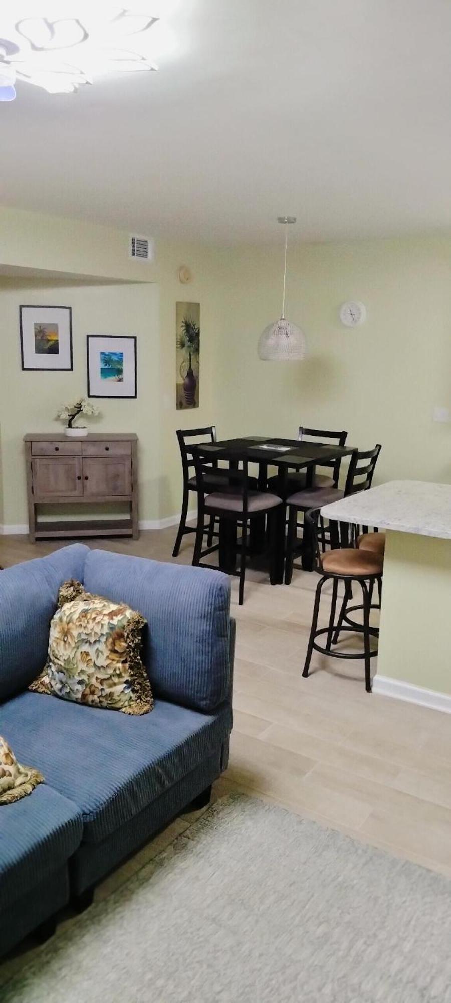 New 2 Bedroom-2 Bath Grand Apartment