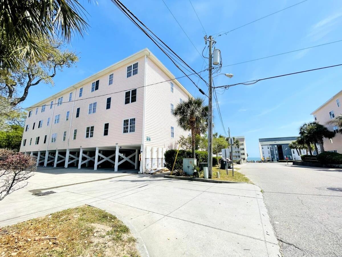 The Location Wonderful Ocean View 7br Pool Apartment