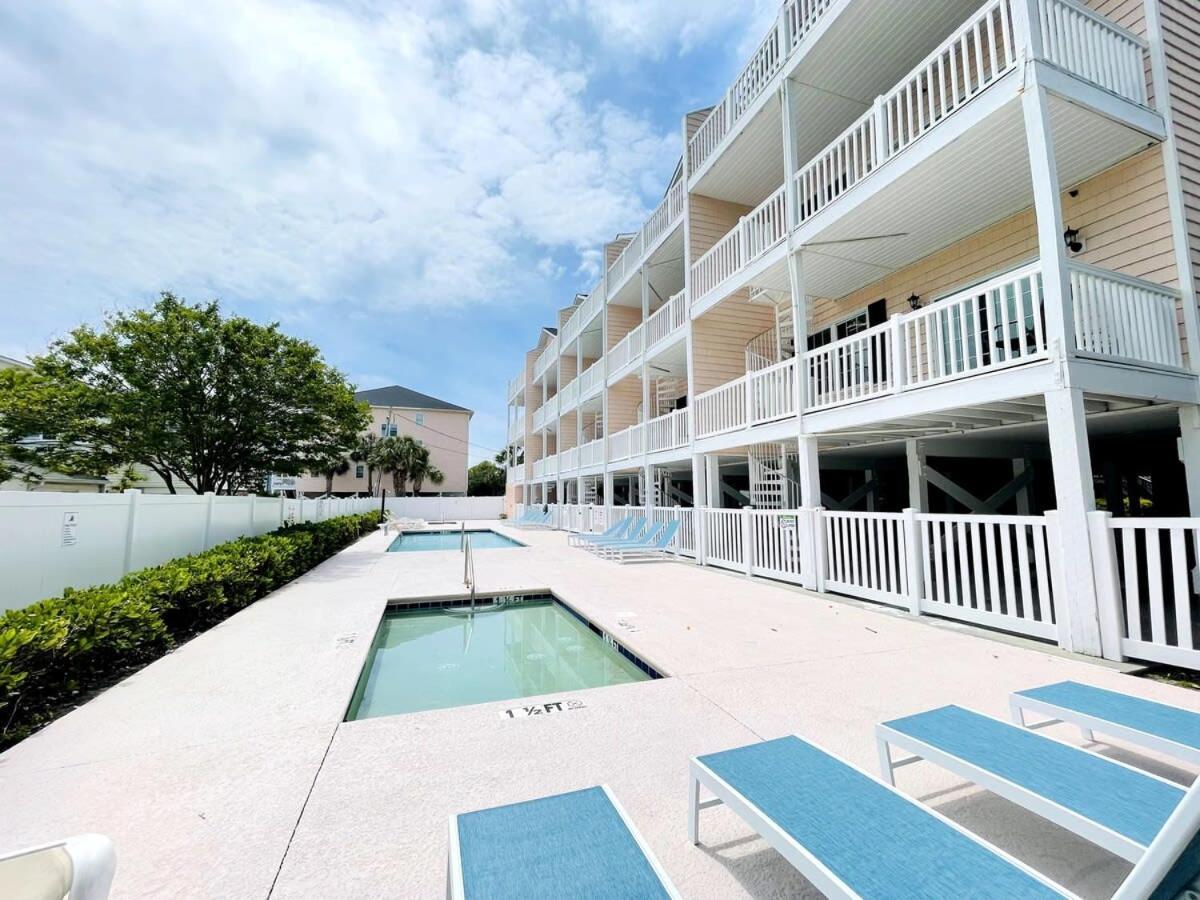 The Location Wonderful Ocean View 7br Pool Apartment