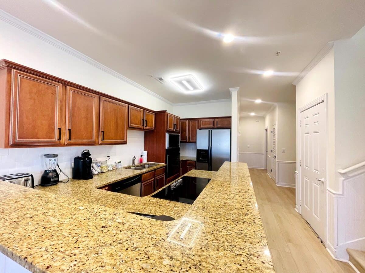 The Location Wonderful Ocean View 7br Pool *