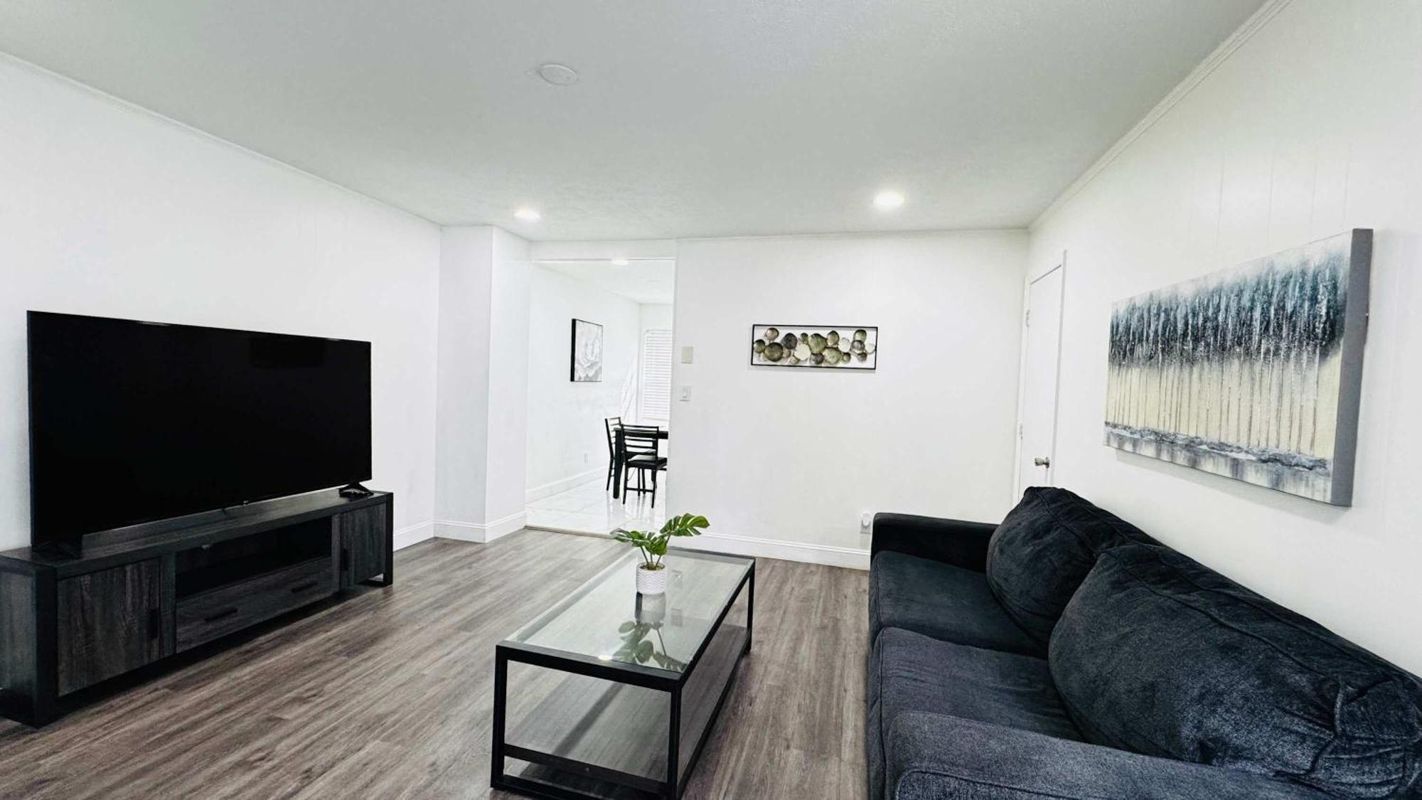 Close To The #3 Cozy 2 Bedrooms * Myrtle Beach