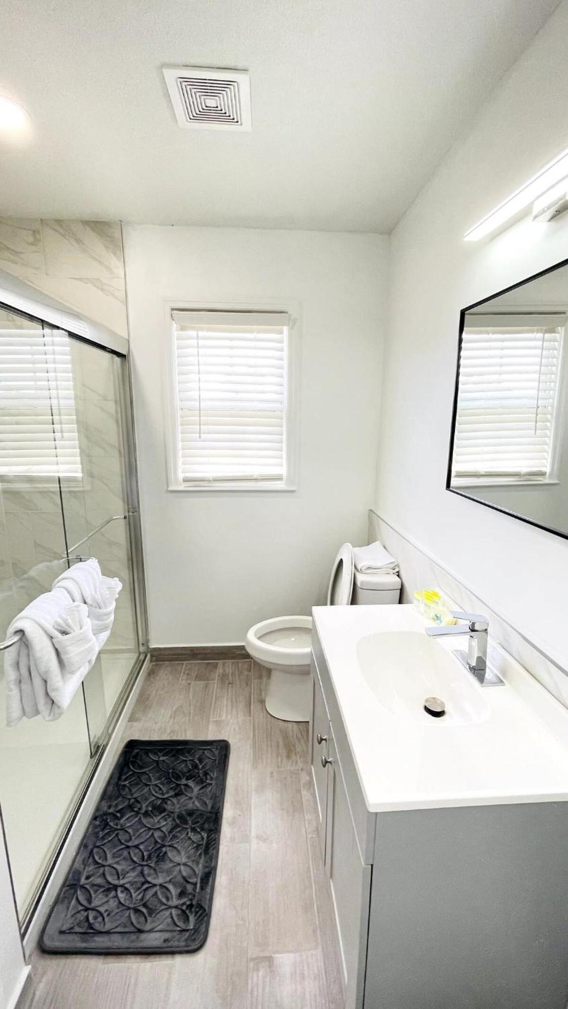 Close To The #3 Cozy 2 Bedrooms * Myrtle Beach