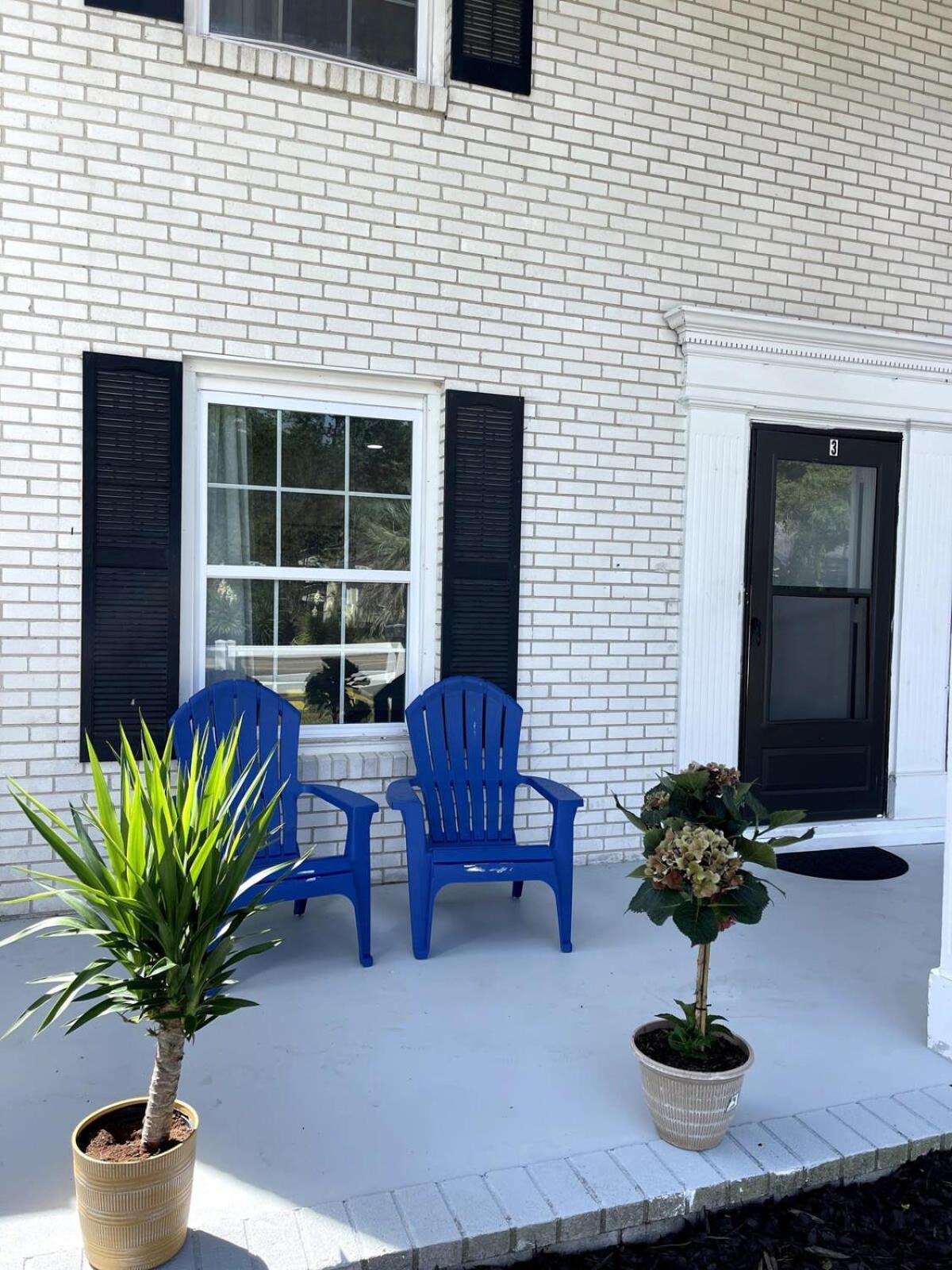 Close To The #3 Cozy 2 Bedrooms *