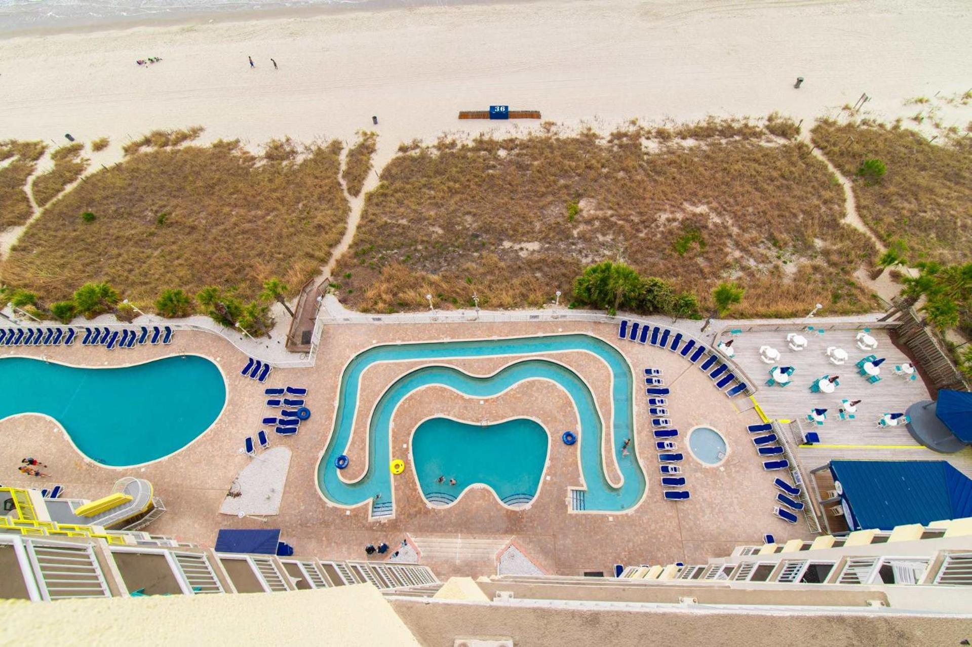 Oceanfront With Lazy River And Huge Pool Oasis