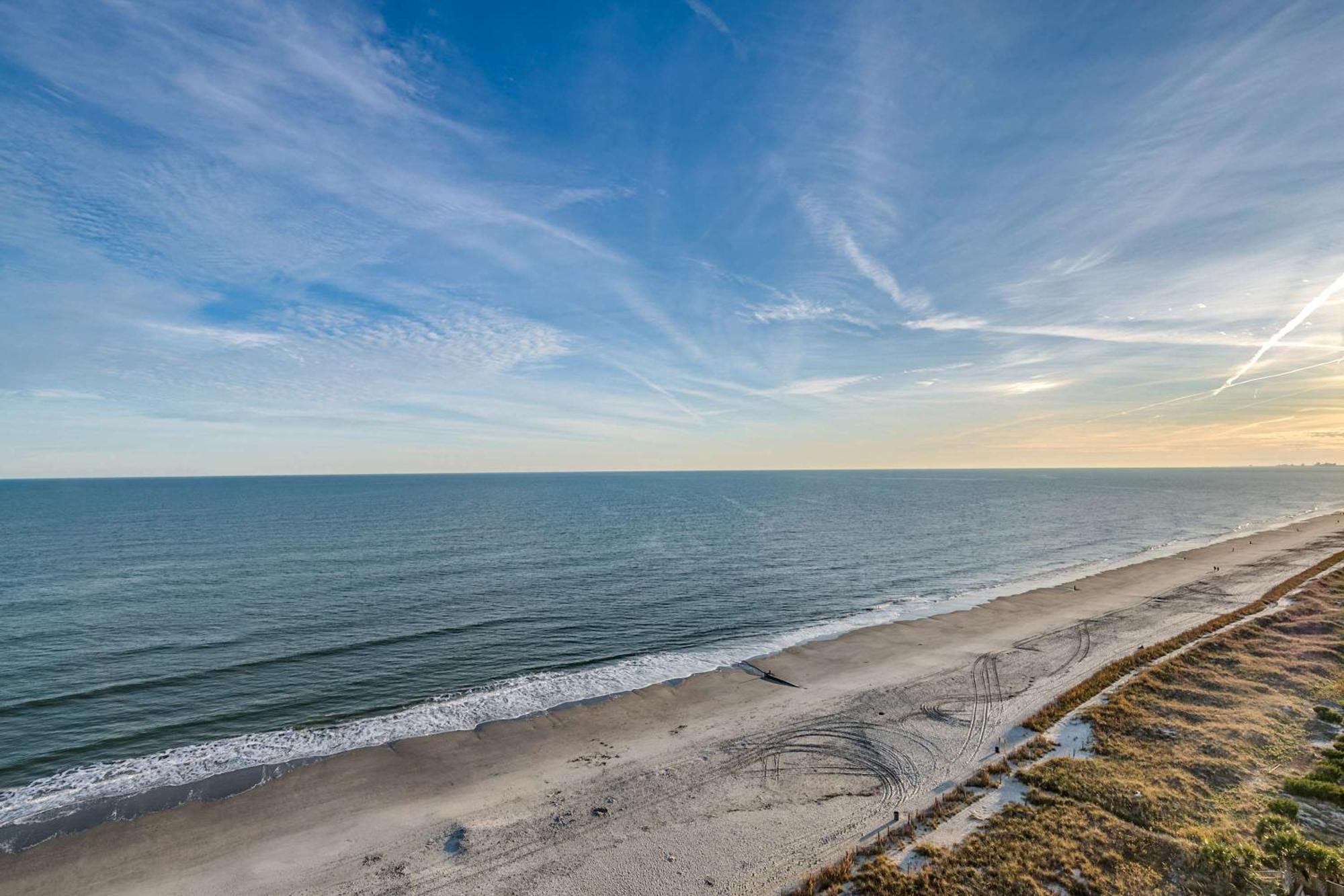 Oceanfront Location Modern Lazy River Huge Pool Oasis *