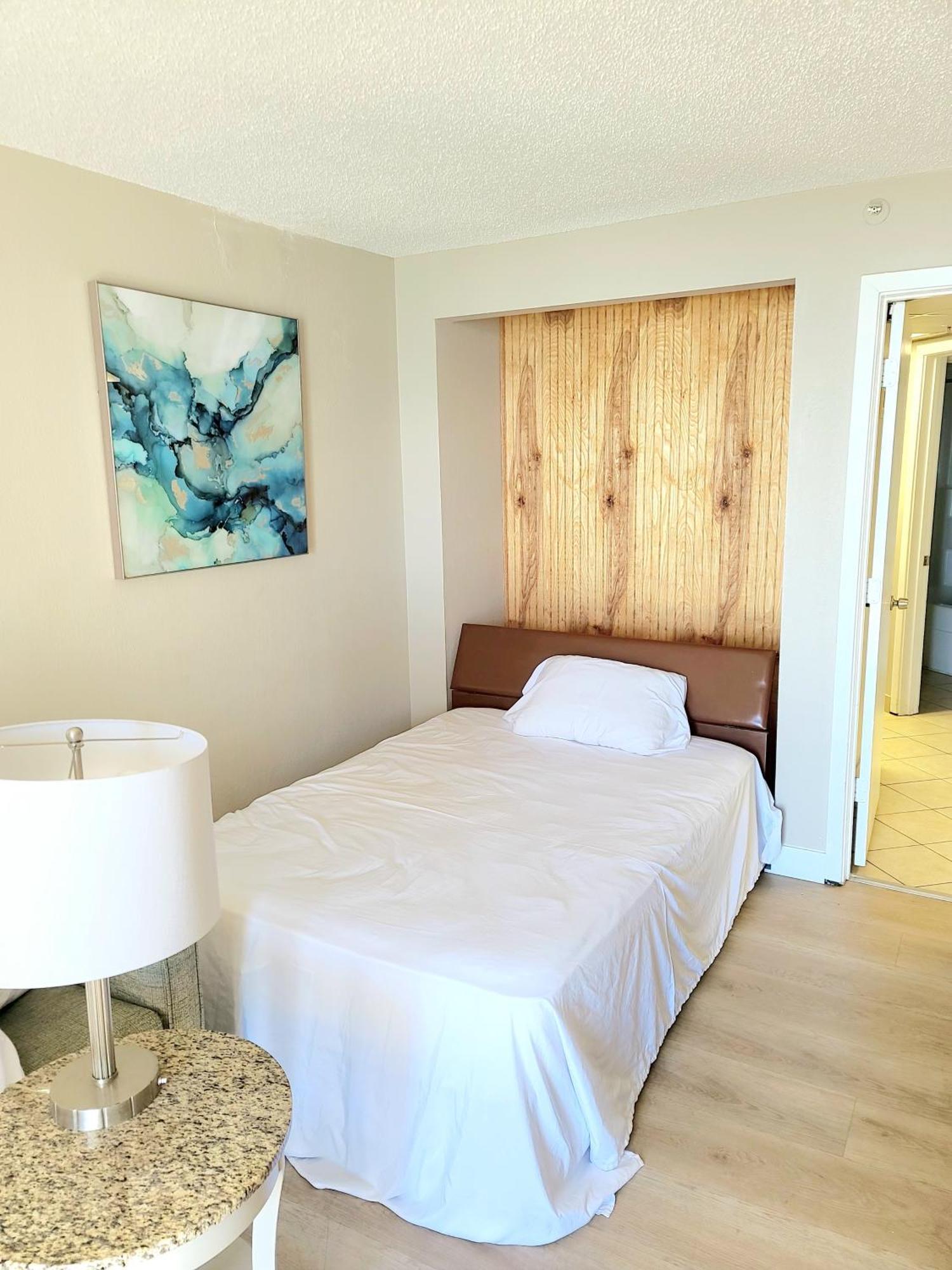 2 Ocean View King At Landmark Myrtle Apartment Myrtle Beach