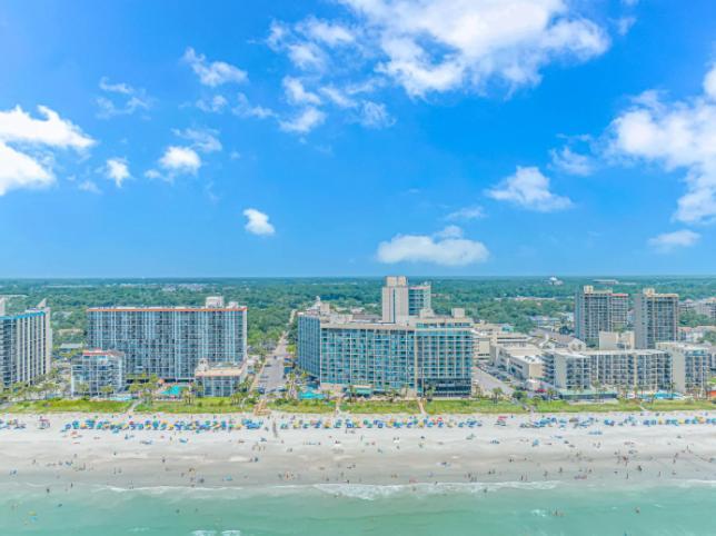 Spacious 2 Bedroom Condo- Dunes 2451 Holiday home Myrtle Beach