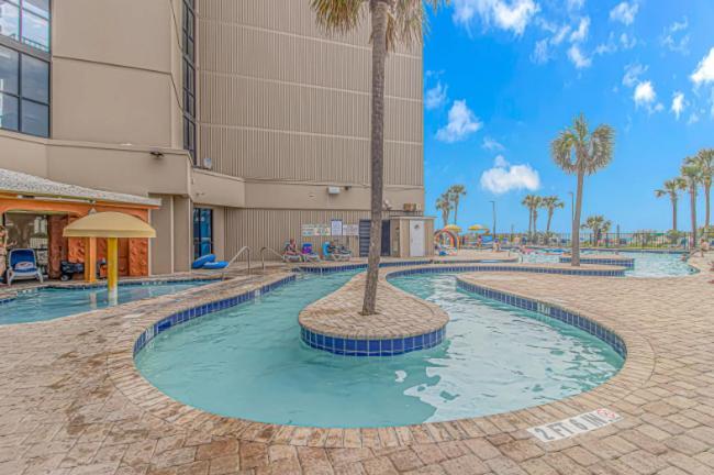 Holiday home Spacious 2 Bedroom Condo- Dunes 2451 Myrtle Beach