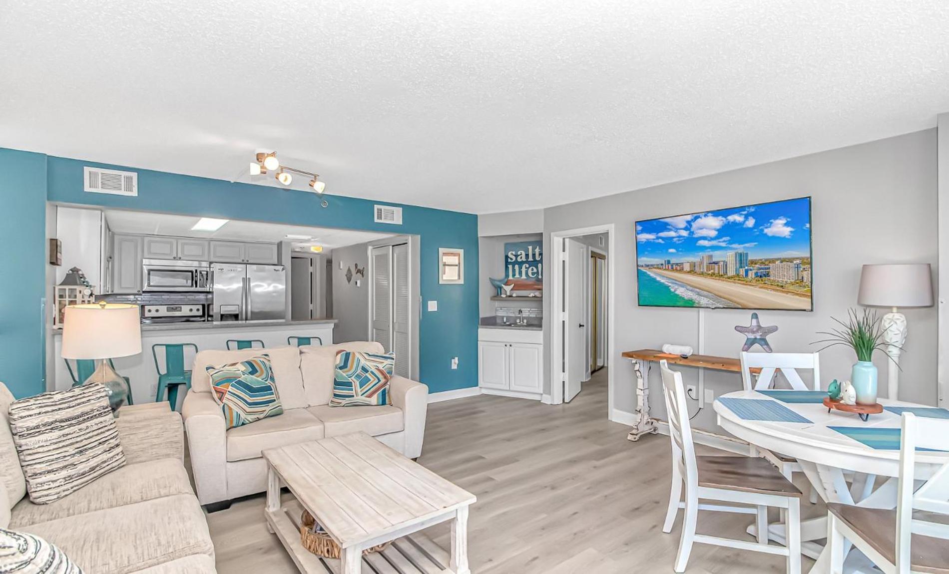 Spacious 2 Bedroom Condo- Dunes 2451 Holiday home Myrtle Beach