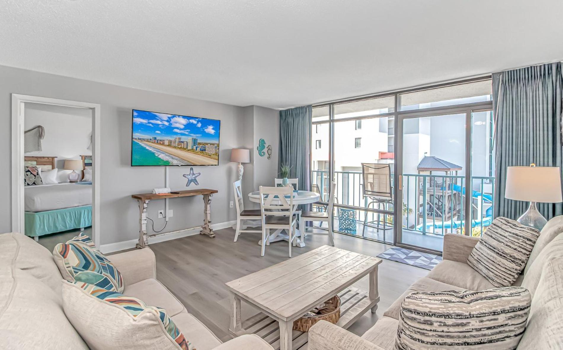 Spacious 2 Bedroom Condo- Dunes 2451 Holiday home