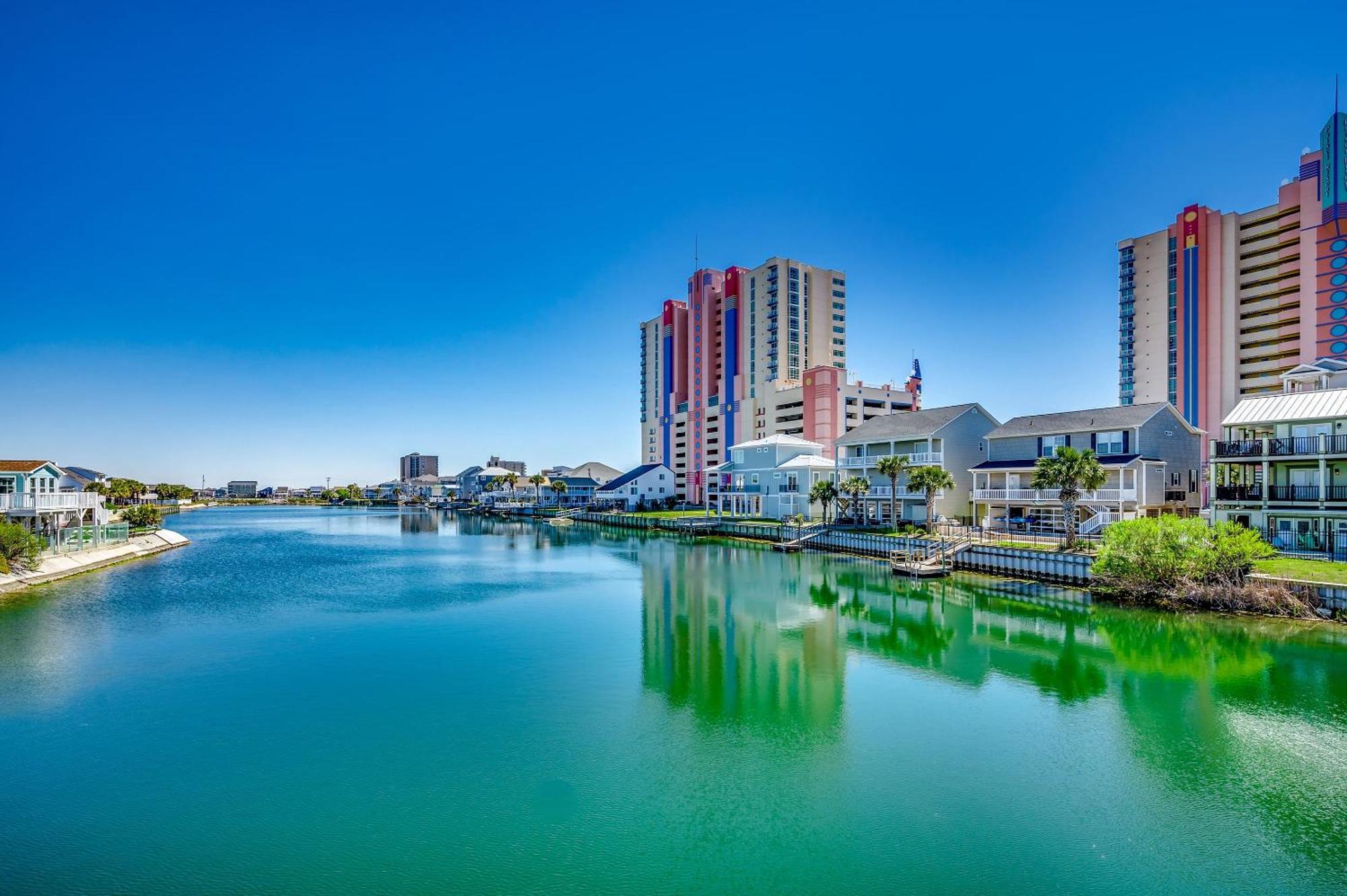 Holiday home Modern House With Stunning Views North Myrtle Beach