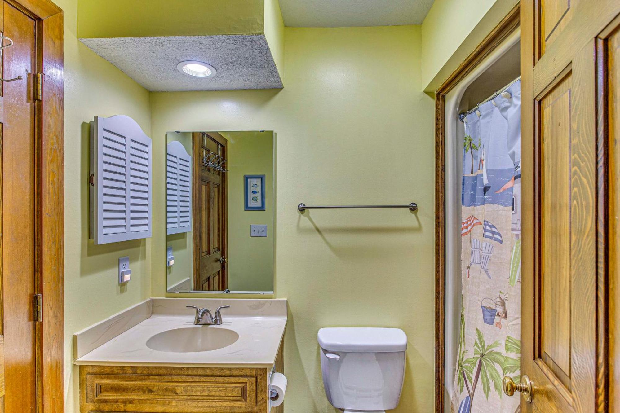 Apartment Walk To Ocean With 3 Pools In Myrtle