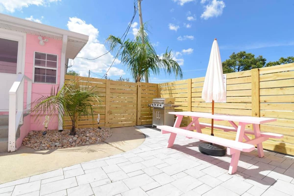 Pink Dream Home, Sleeps 22 W Pool, Vanity&game Rms * Myrtle Beach