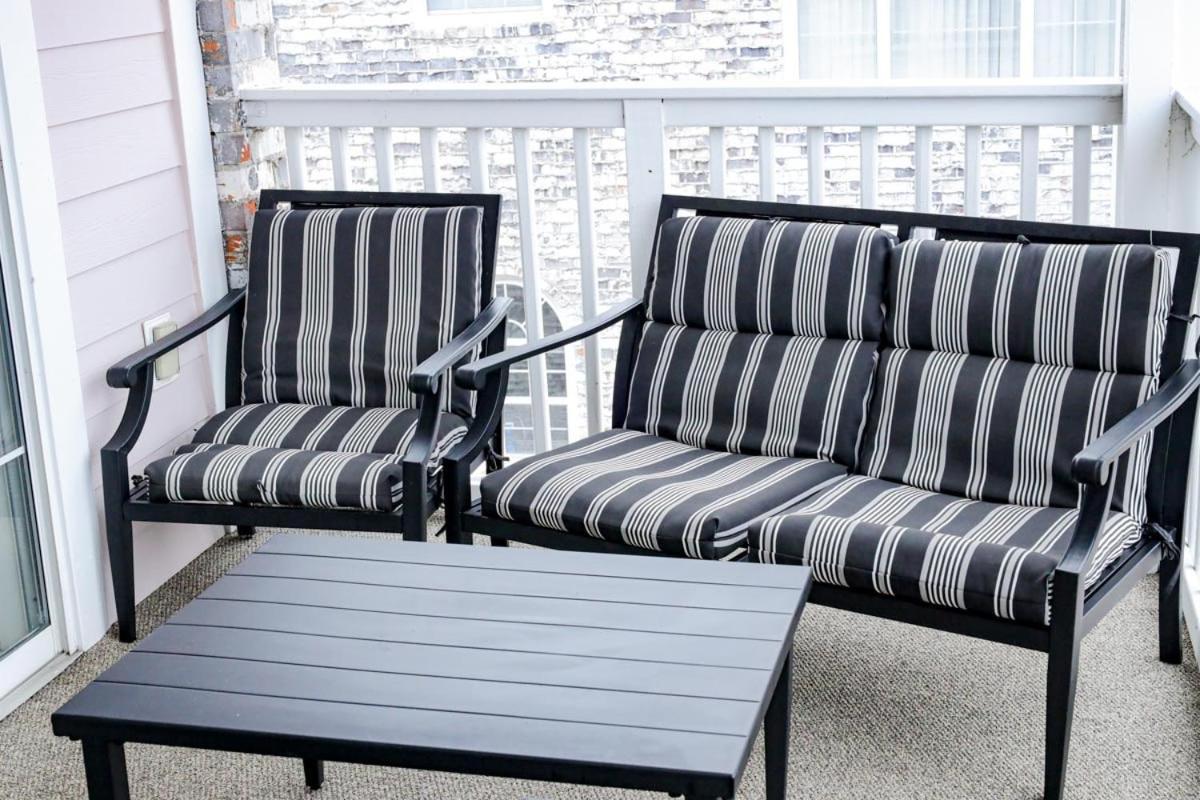 Apartment Luxury Golf With Pool Access, Near The Ocean And Broadway At The Beach, *