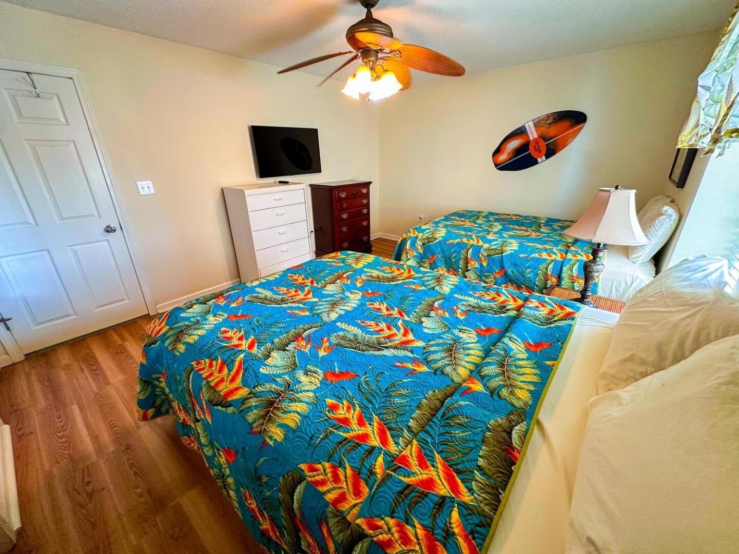 Holiday home Crescent Shores S 1006