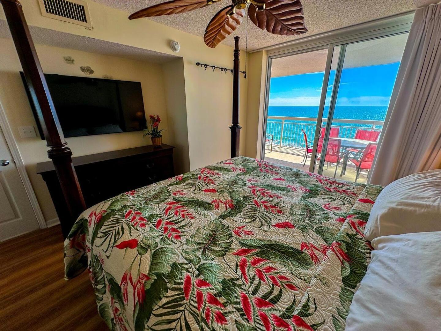 Crescent Shores S 1006 Holiday home *