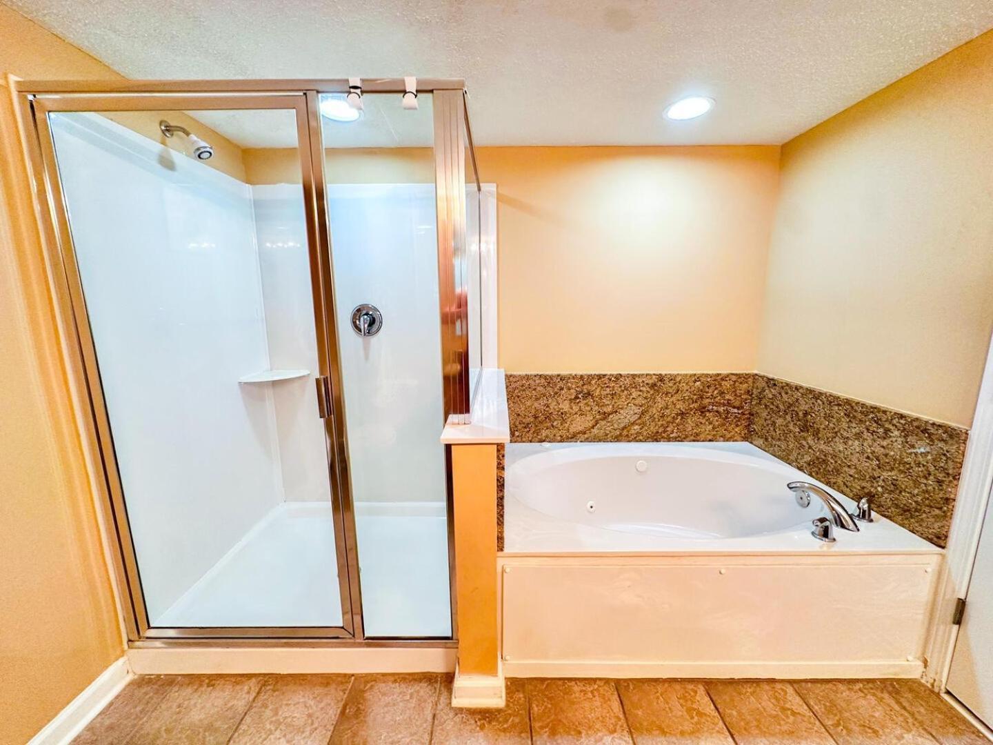 Apartment Crescent Shores S 506 *
