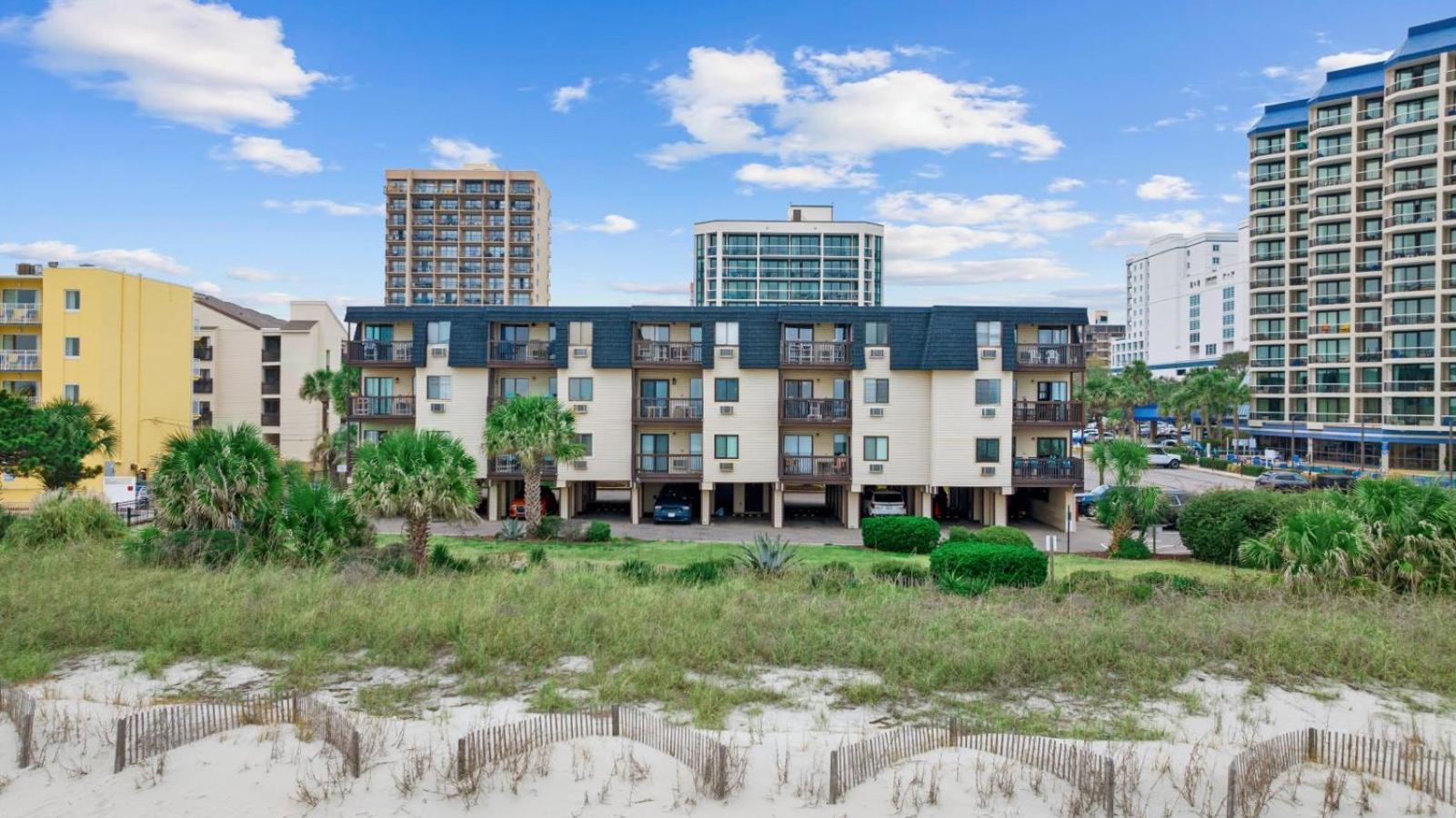 Apartment Modern Escape - Luxury Oceanfront With Pool - Guest Concierge And Amenities