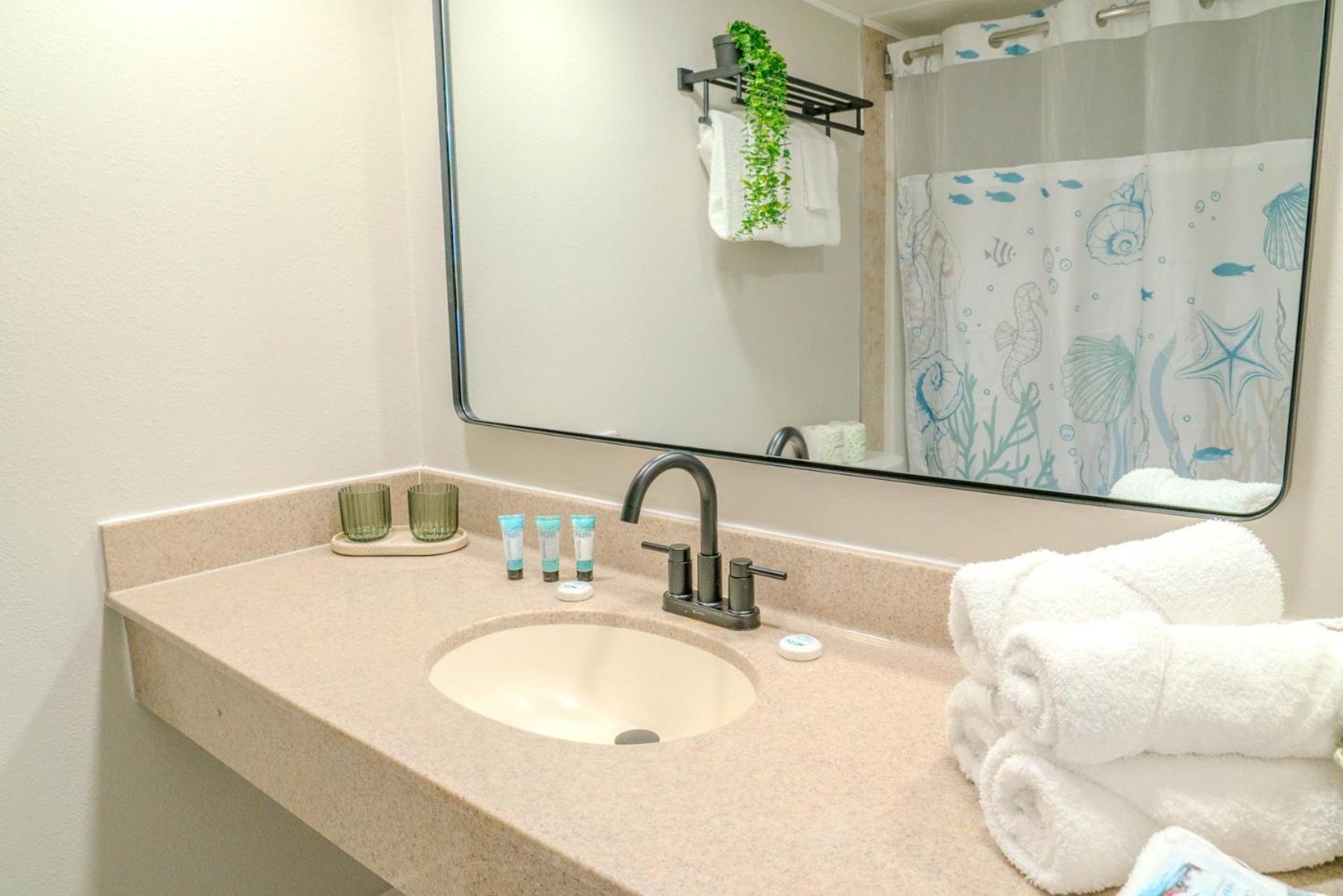 Oceanfront Double Queen At Ocean Reef Resort! Unit 508 Holiday home