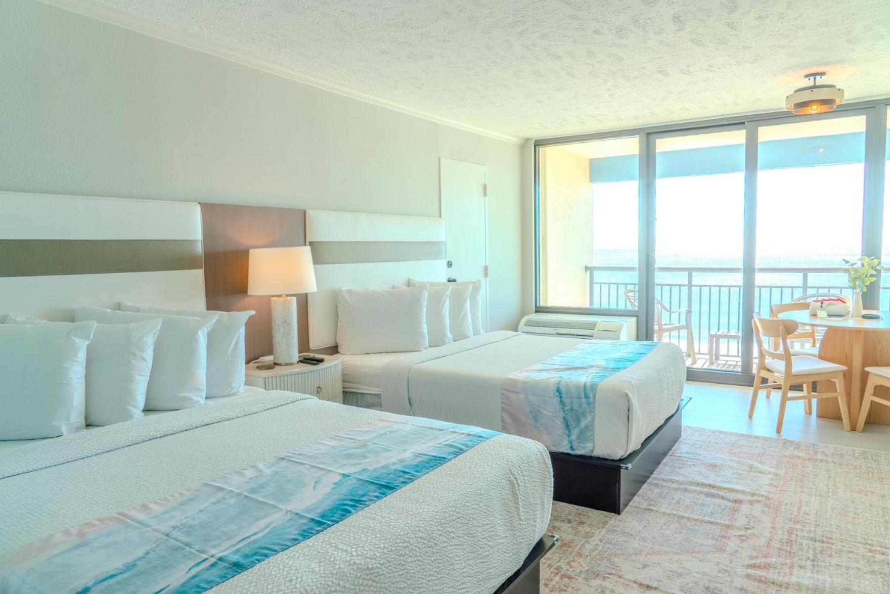 Oceanfront Double Queen At Ocean Reef Resort! Unit 508