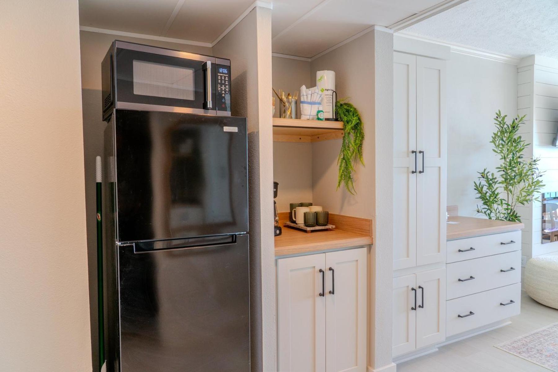 2 Bedroom Oceanfront With Separate Entrances! Ocean Reef 50&509 Myrtle Beach
