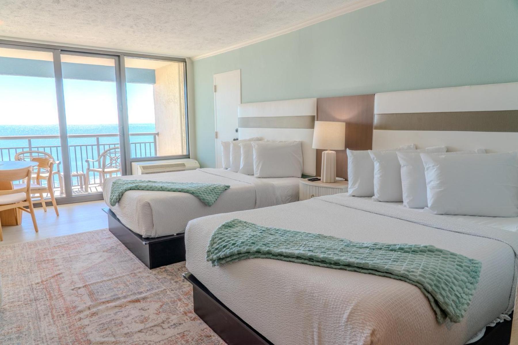 2 Bedroom Oceanfront With Separate Entrances! Ocean Reef 50&509 * Myrtle Beach