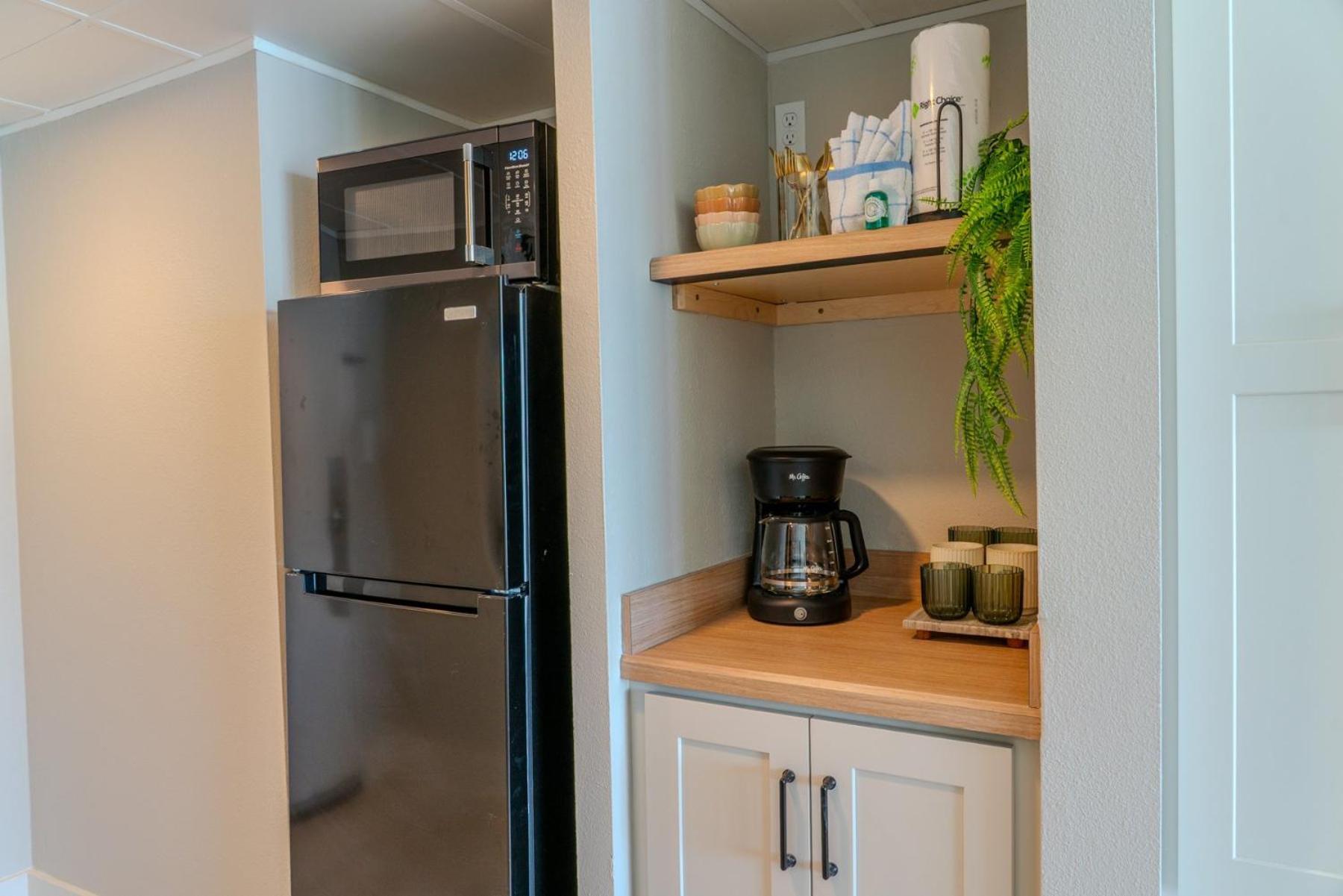 2 Bedroom Oceanfront With Separate Entrances! Ocean Reef 50&509 Holiday home