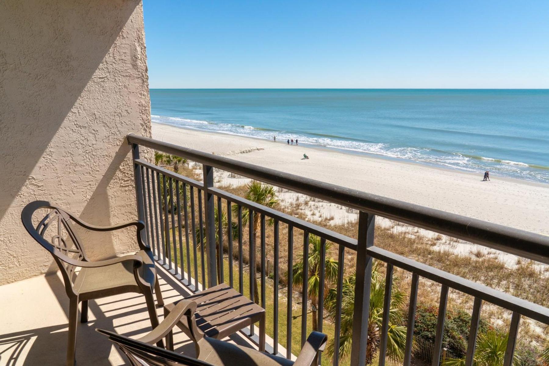 Holiday home 2 Bedroom Oceanfront With Separate Entrances! Ocean Reef 50&509