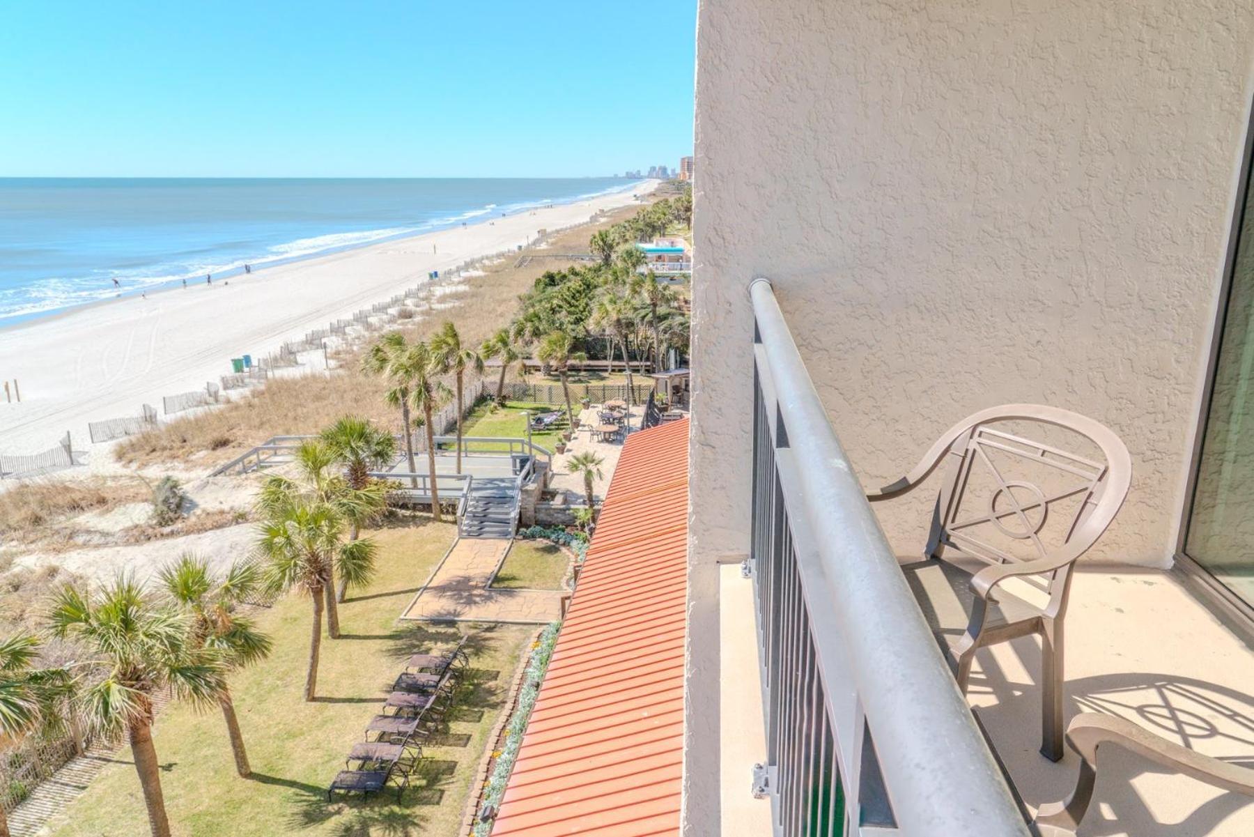 2 Bedroom Oceanfront With Separate Entrances! Ocean Reef 50&509 *