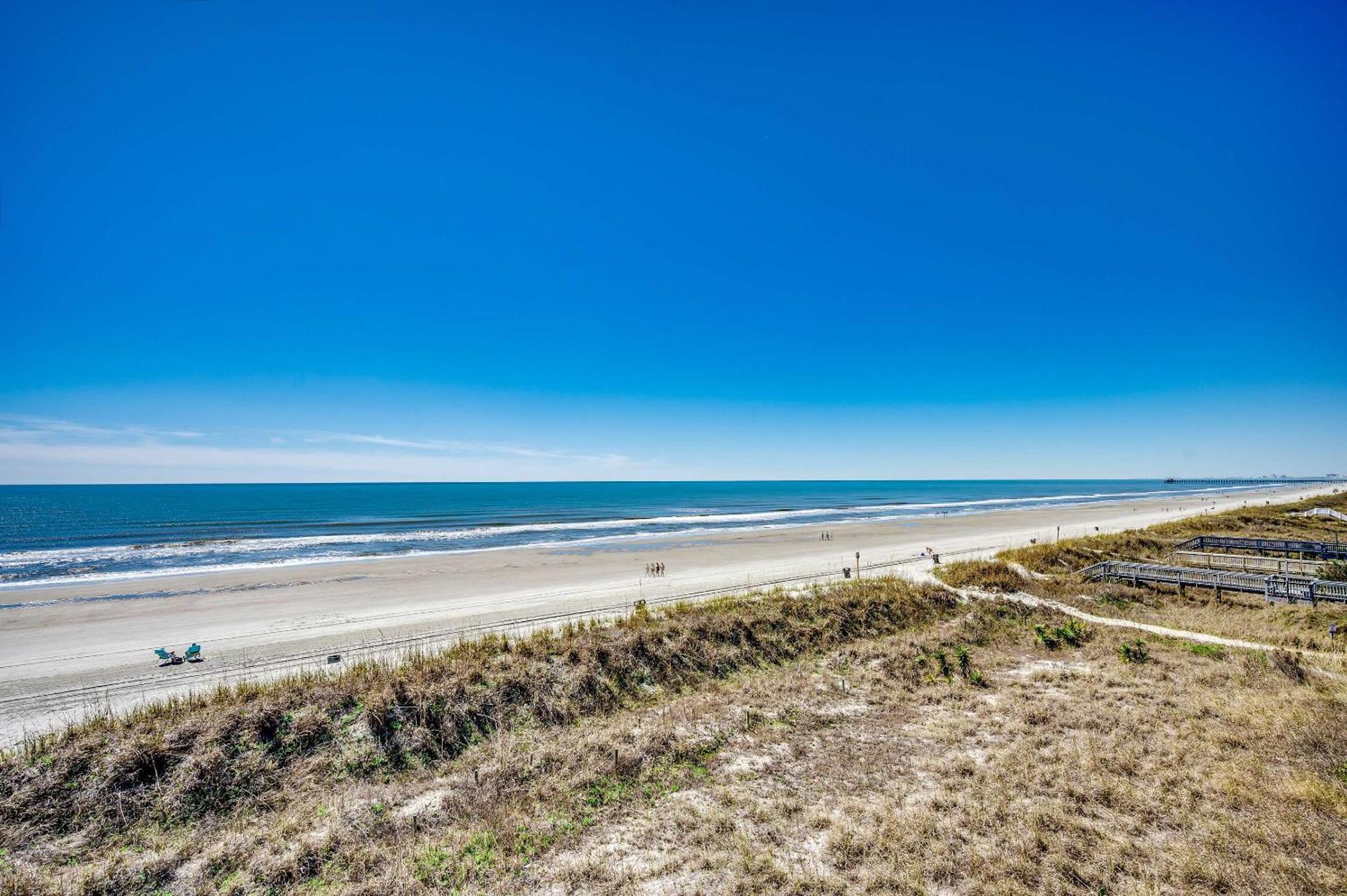 Holiday home Fishtales Modern Oceanfront End Unit W Pool Myrtle Beach