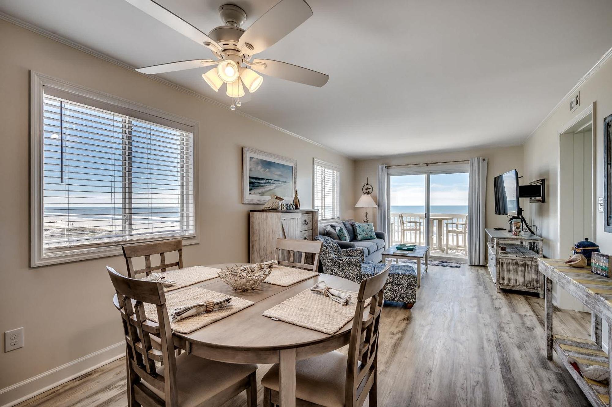 Holiday home Fishtales Modern Oceanfront End Unit W Pool Myrtle Beach